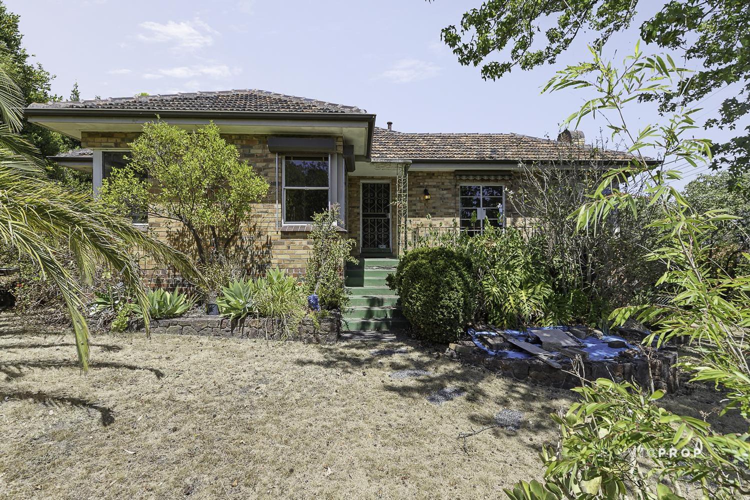 392 UPPER HEIDELBERG ROAD, Ivanhoe VIC 3079 - Image 1