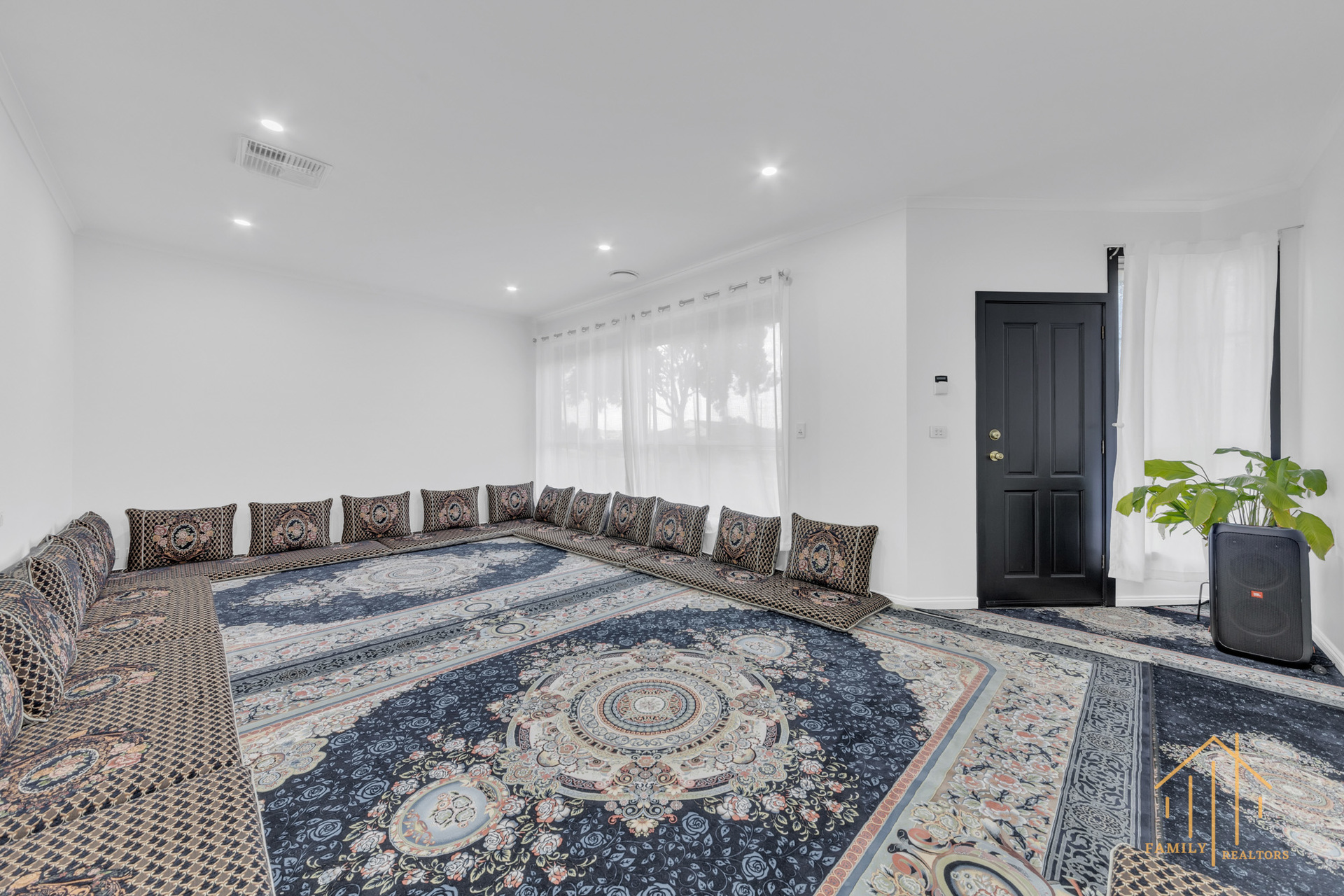 3-bedroom house at 4 Blackwood Drive, Hampton Park, VIC 3976, Casey, Victoria