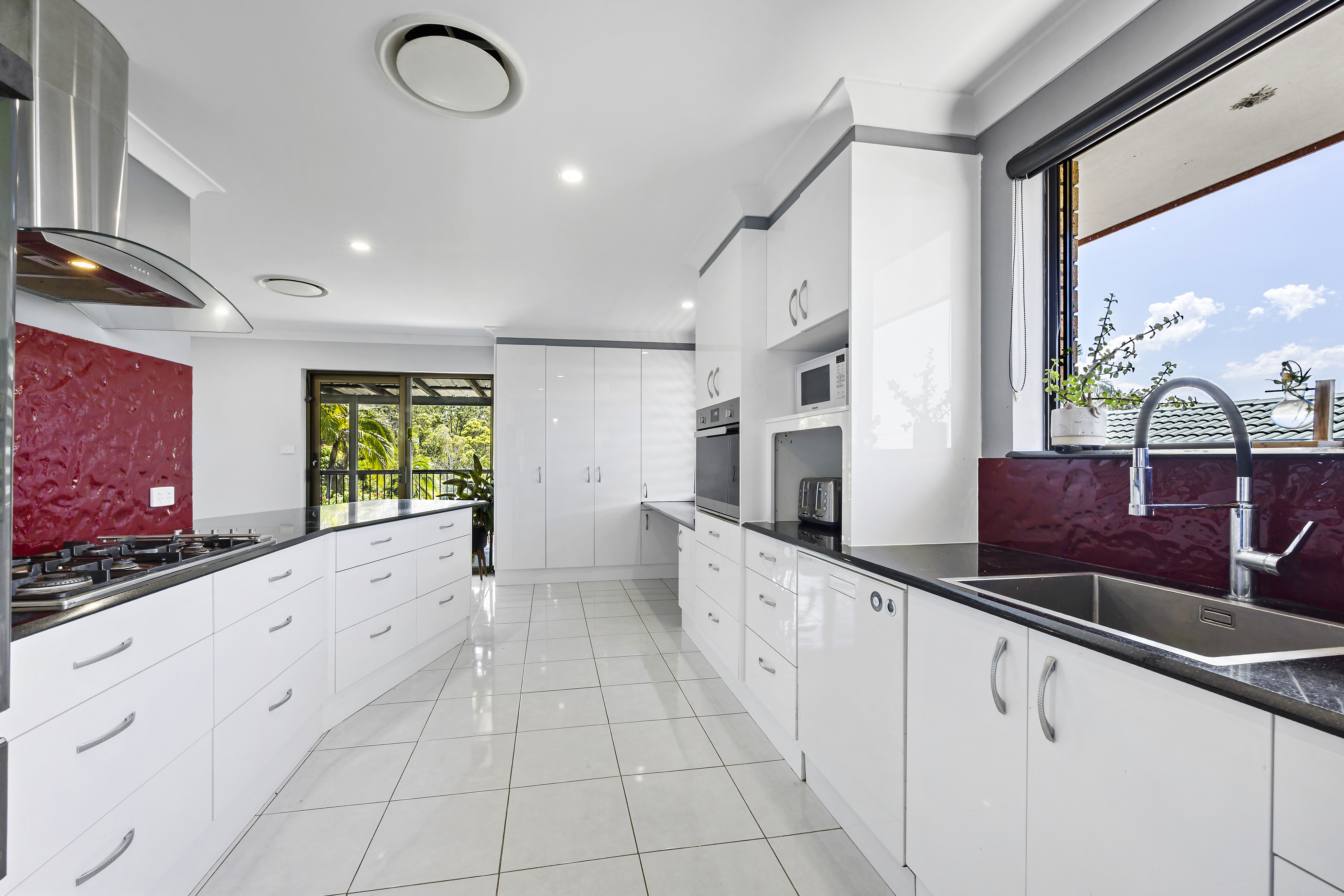 29 BURRAWAN DRIVE, Wauchope NSW 2446 - Image 3