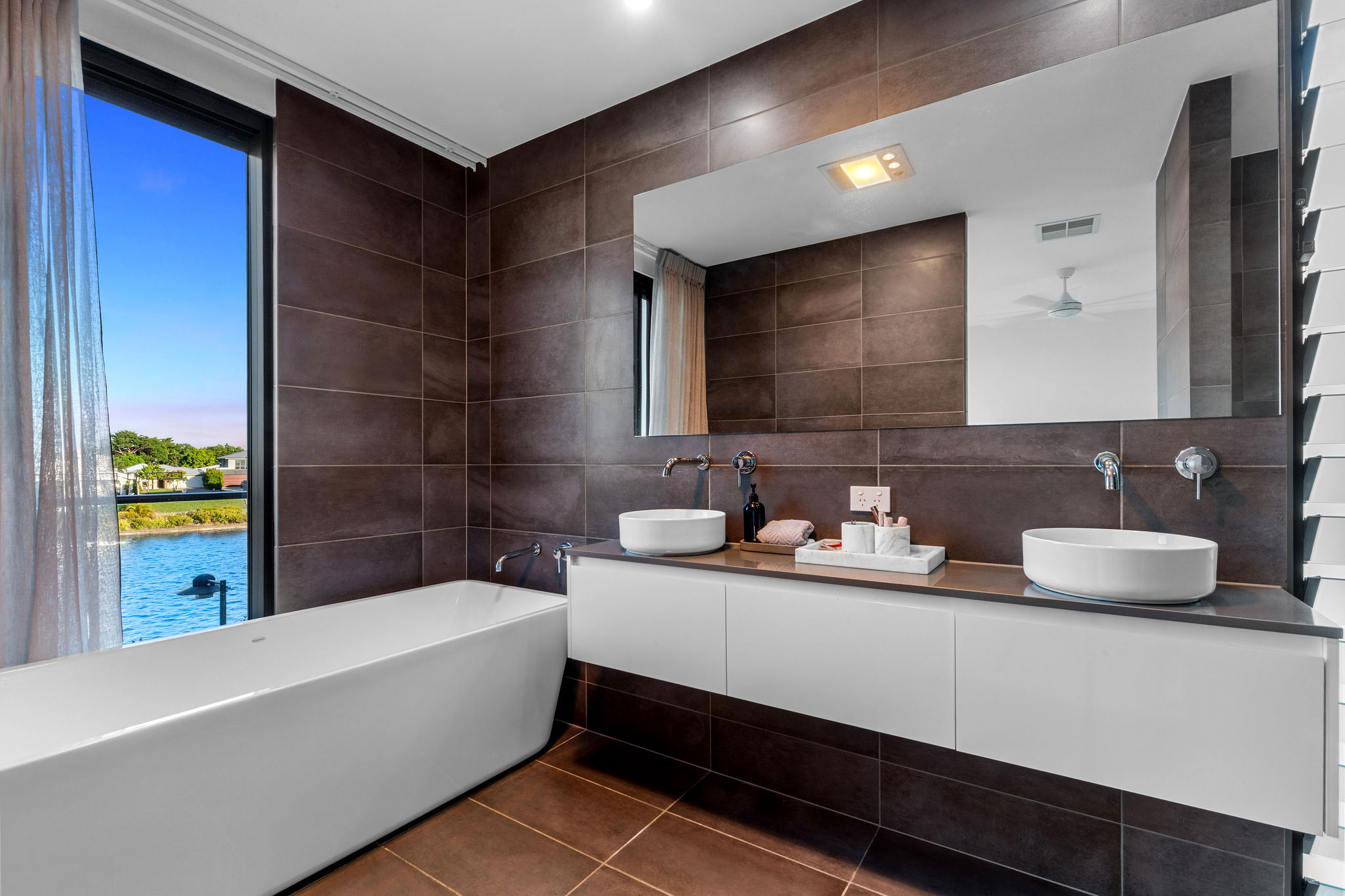 4-bedroom house at 421 Reflection Crescent, Birtinya, QLD 4575, Sunshine Coast, Queensland