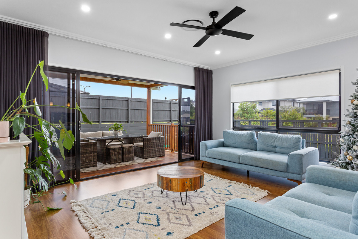 12 SEATTLE CLOSE, Spring Mountain QLD 4300 - Image 4