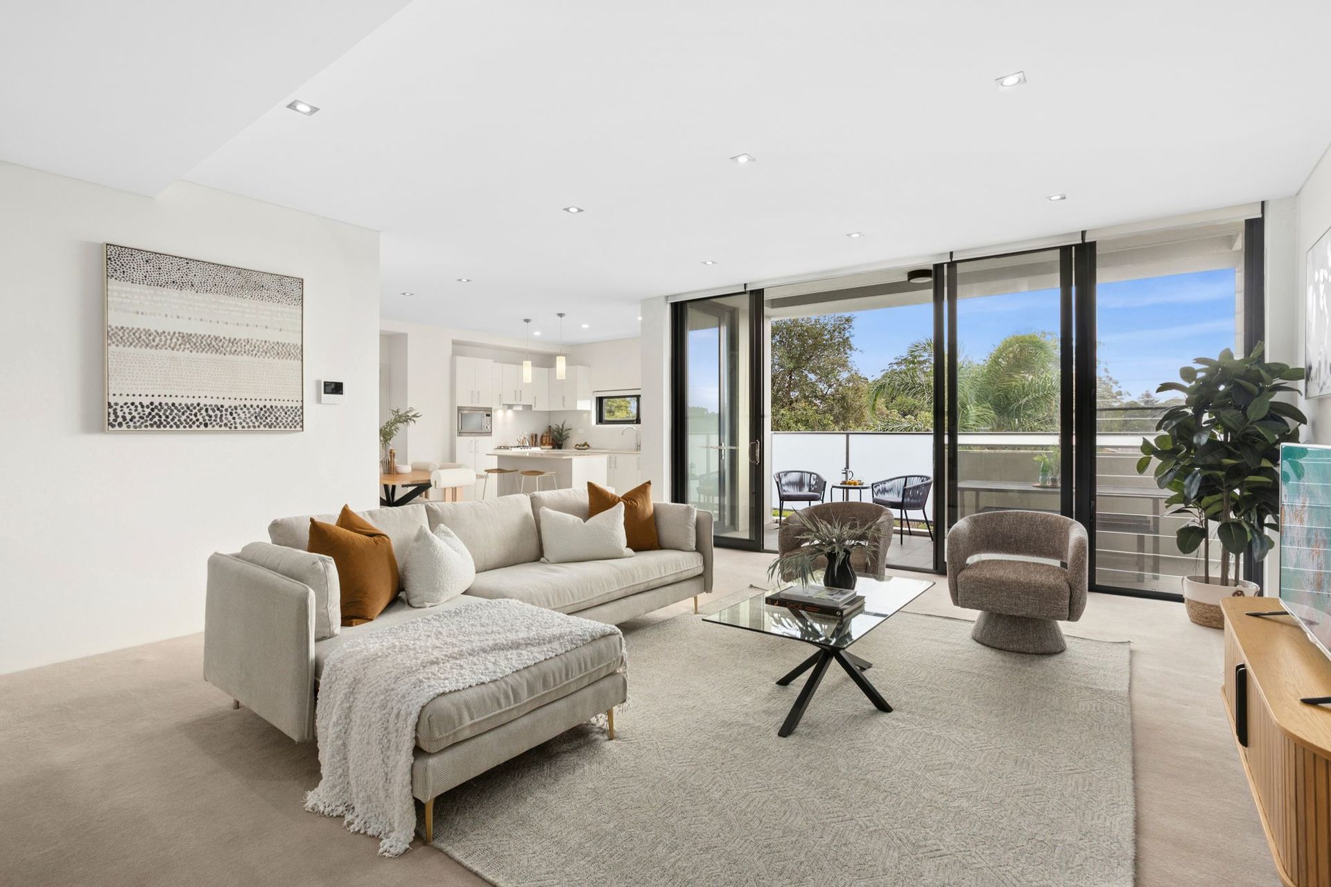 UNIT 31 LYNBARA APARTMENTS 1-5 LYNBARA AVENUE, St Ives NSW 2075 - Image 1