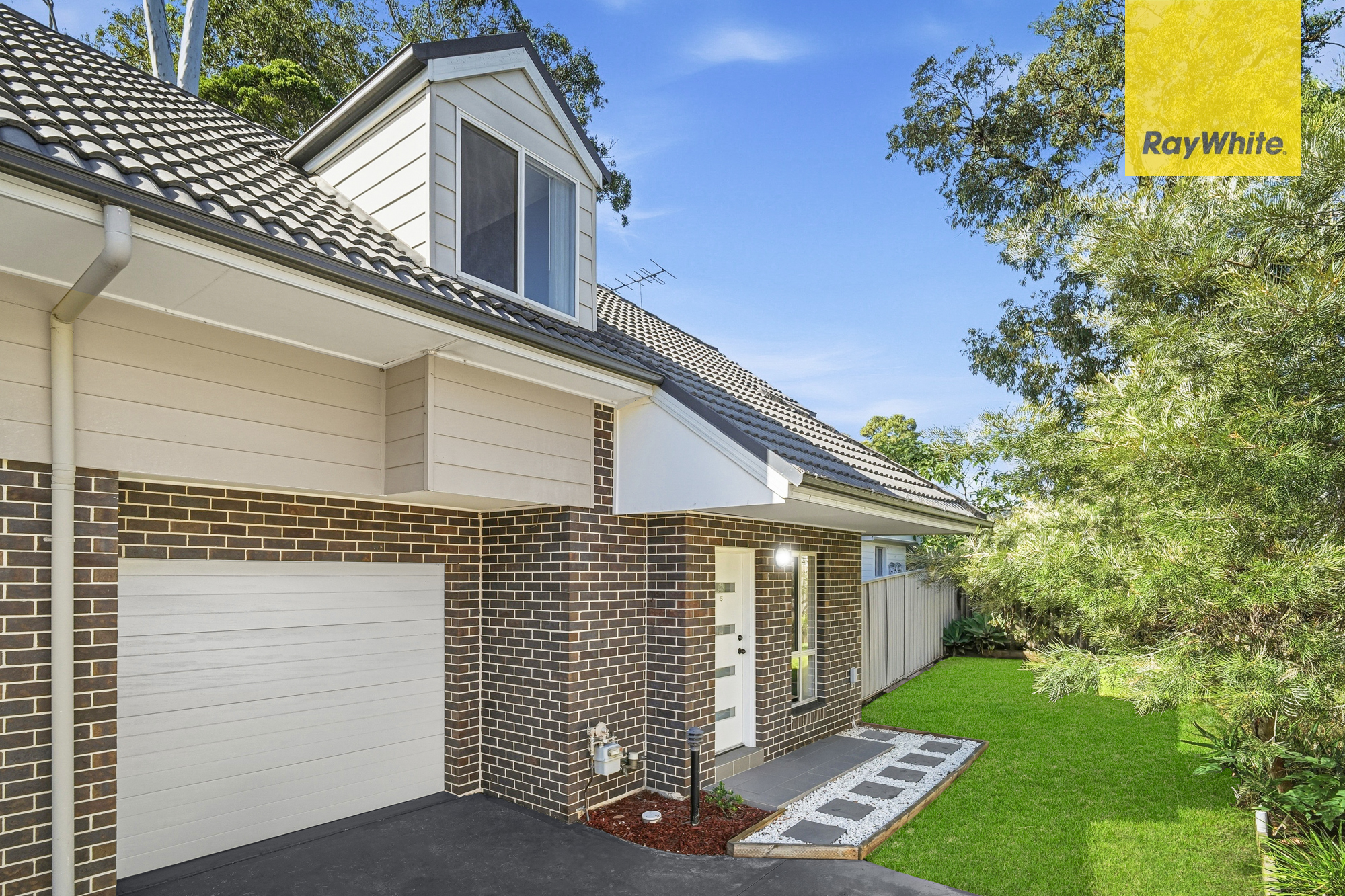 5 32 CANBERRA STREET, OXLEY PARK NSW 2760 - Image 2