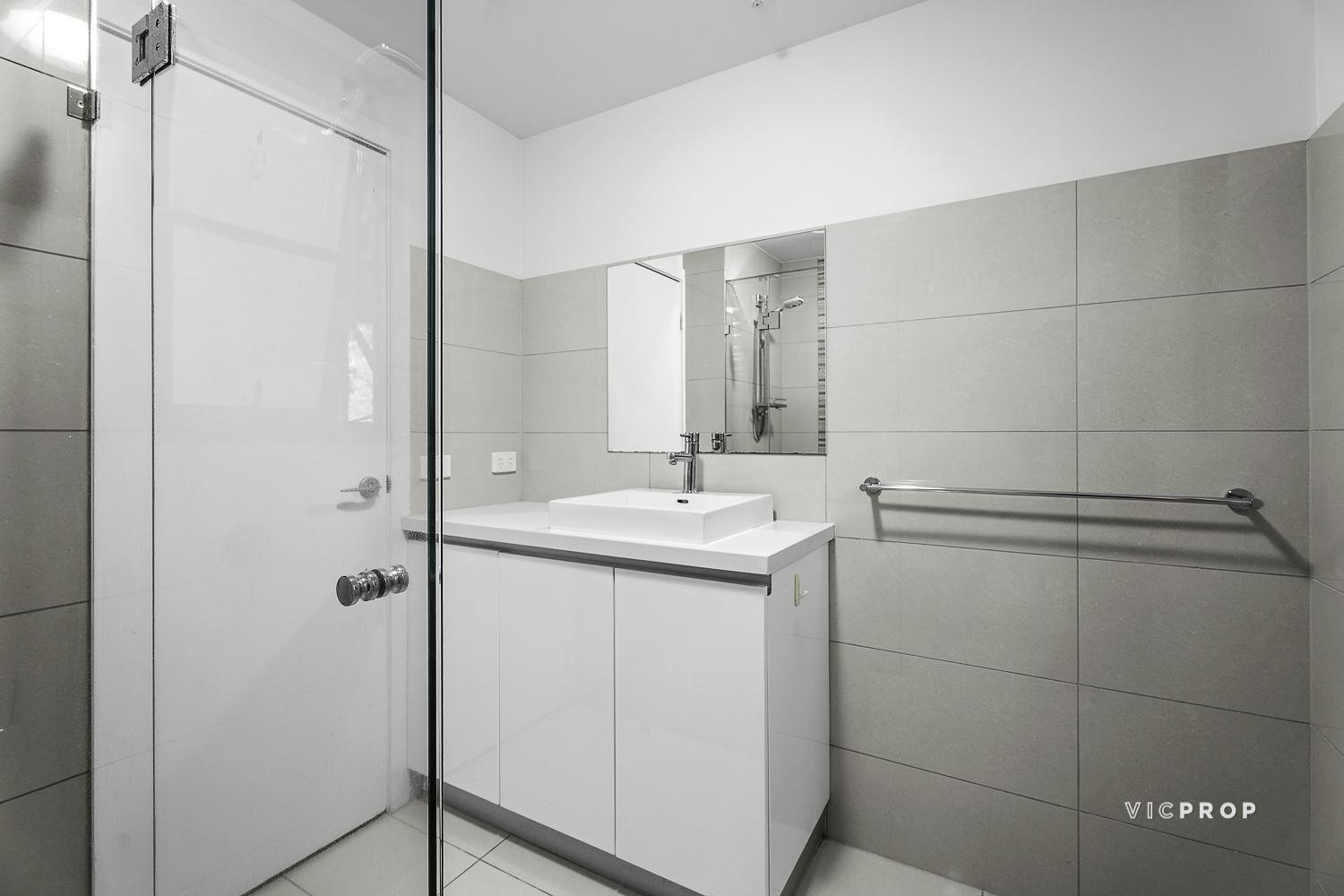 UNIT 216 14 REYNOLDS AVENUE, Ringwood VIC 3134 - Image 6