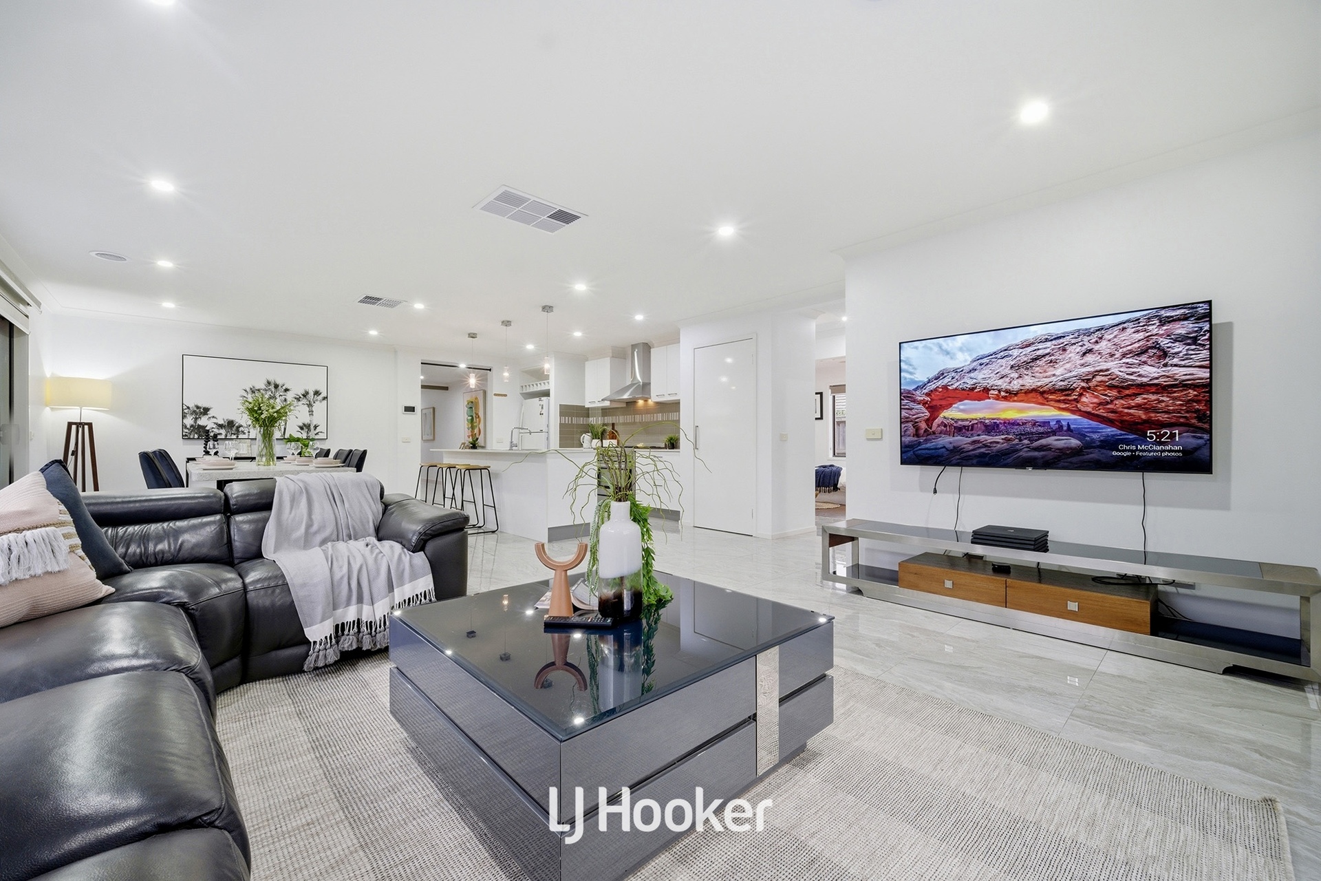 84 GLENELG STREET, Clyde North VIC 3978 - Image 7