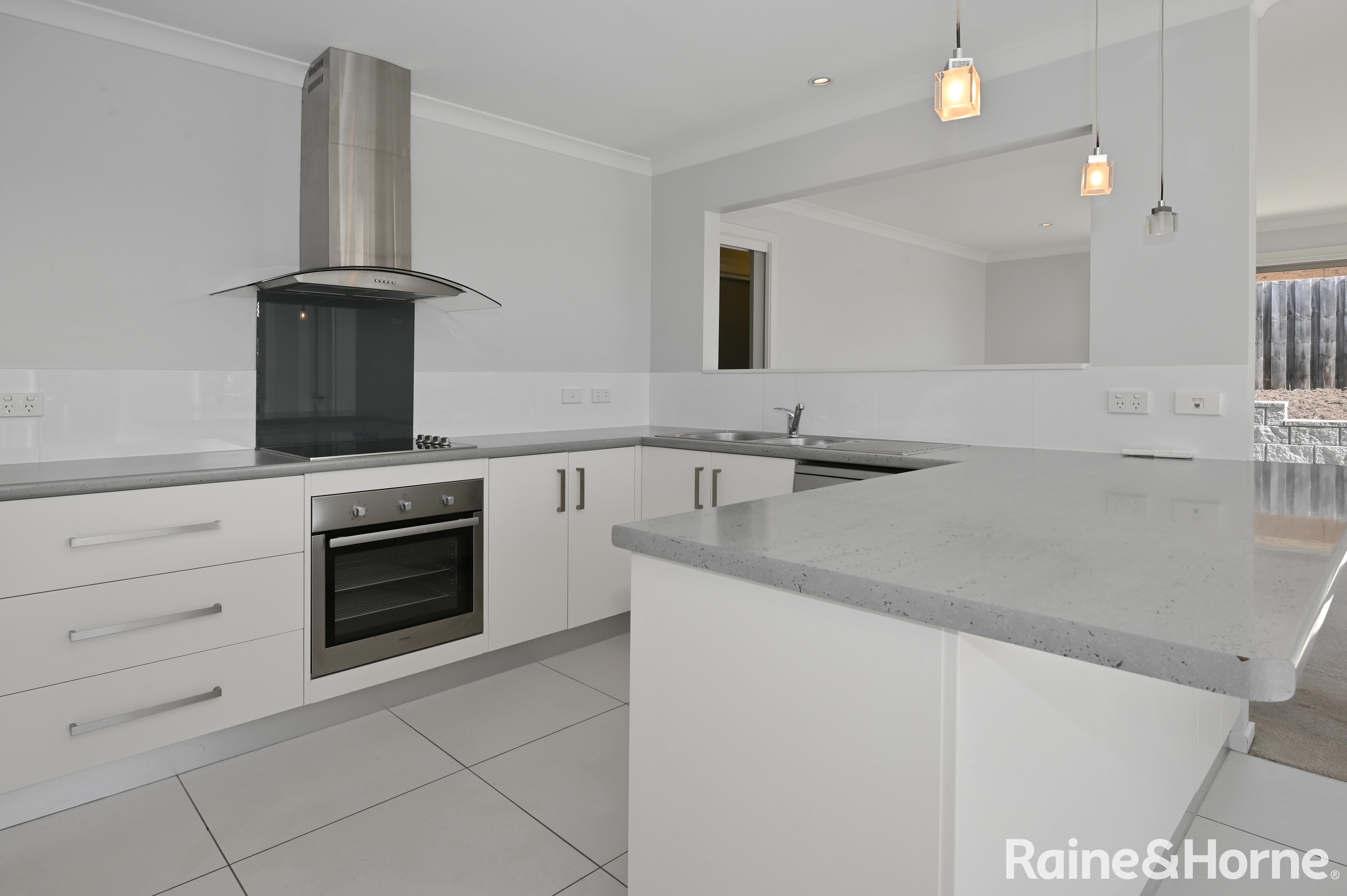 2-bedroom unit at 3/16 Ovata Close, Cambridge, TAS 7170, Clarence, Tasmania