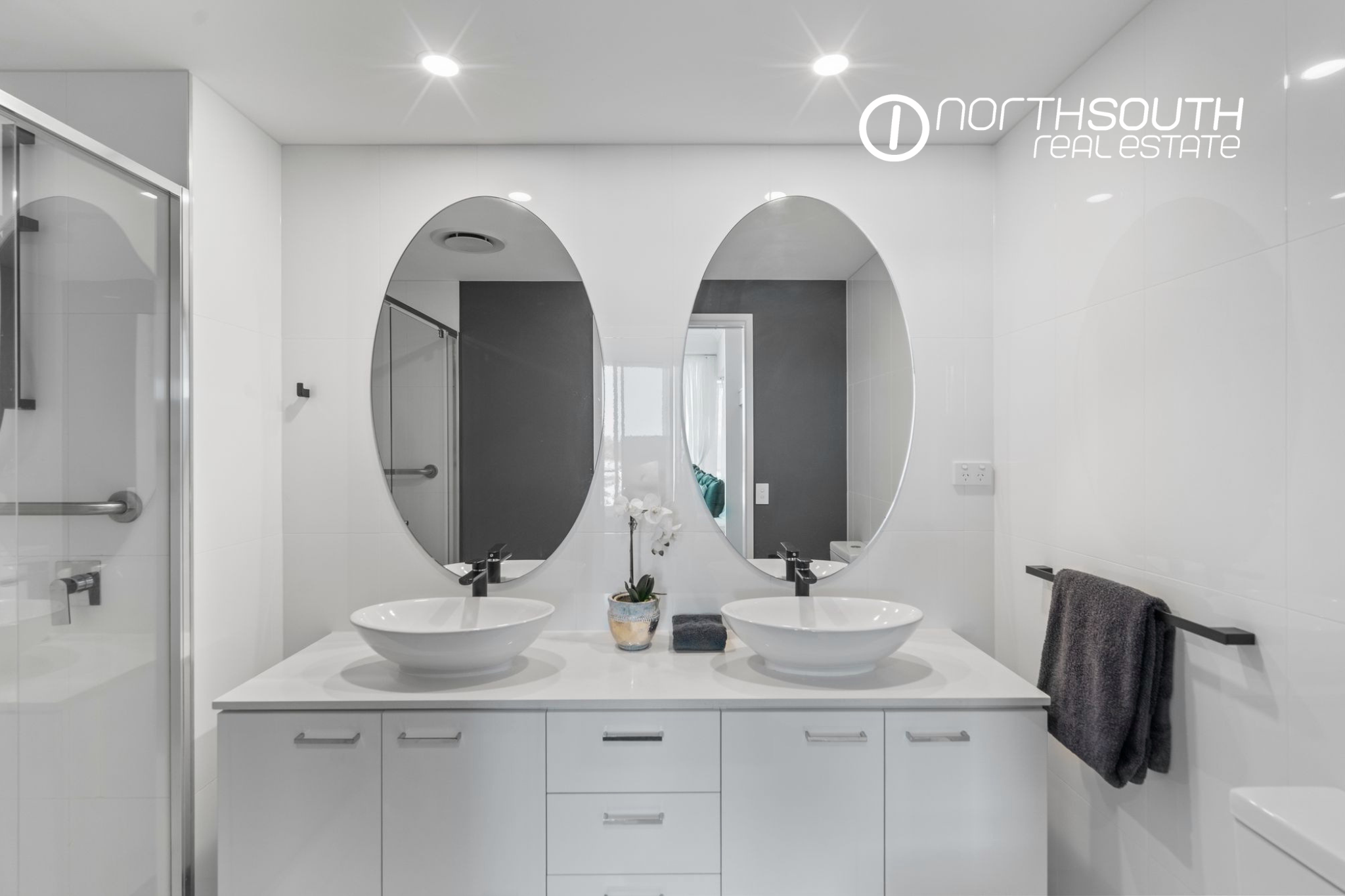 3409/5 Harbour Side Court, Biggera Waters, QLD 4216 - Image 10