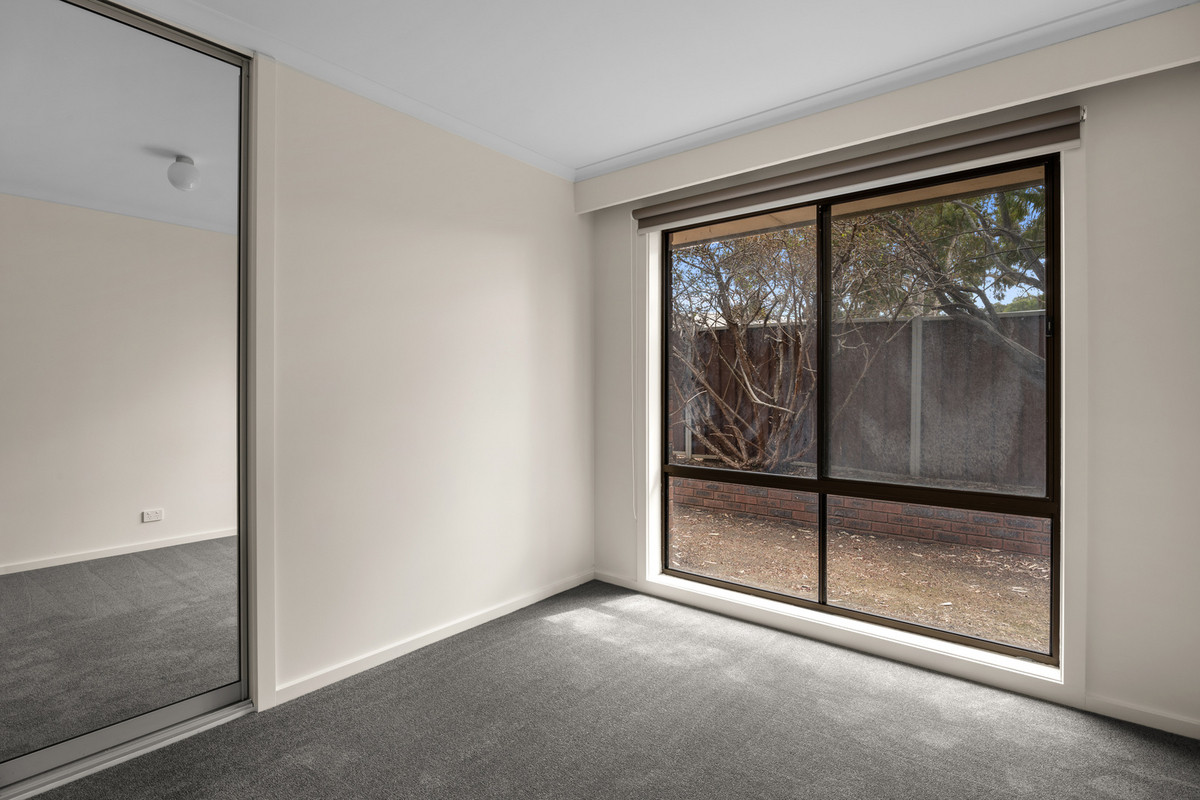 2-bedroom unit at 3/174 Coleraine Road, Hamilton, VIC 3300, Southern Grampians, Victoria