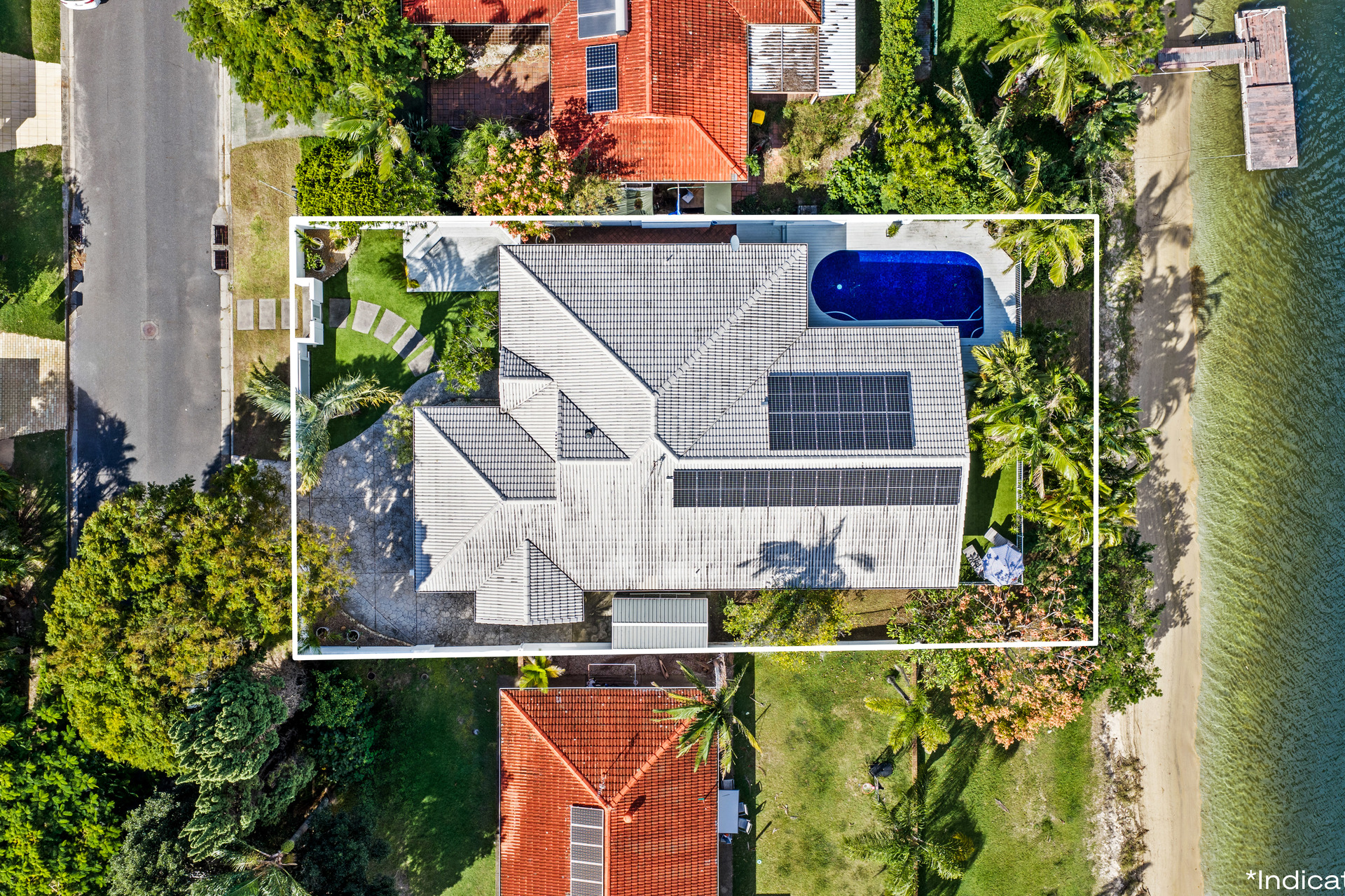 5-bedroom house at 9 Sundowner Court, Mermaid Waters, QLD 4218, Gold Coast, Queensland