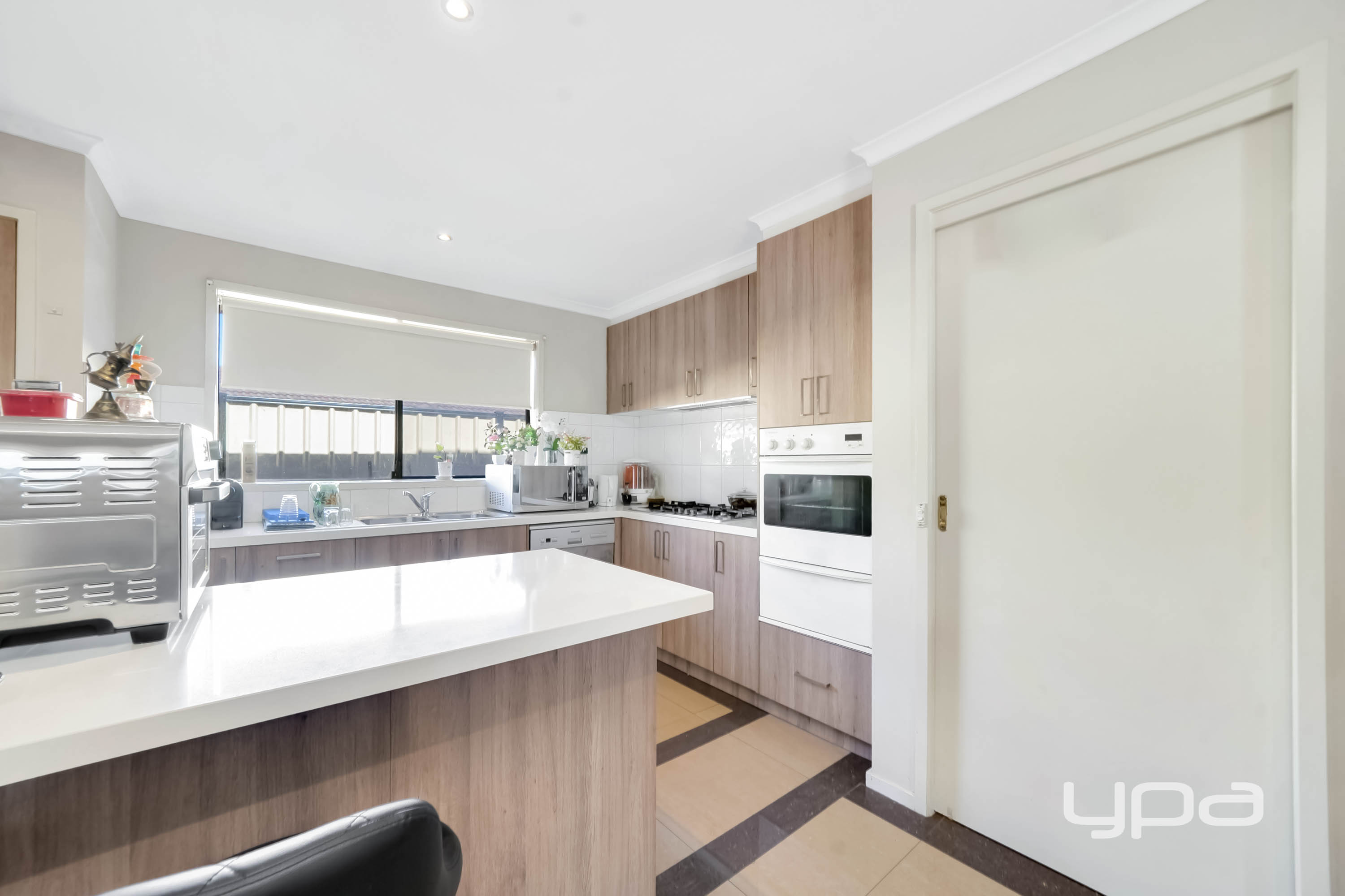 48 ABERCARN AVENUE, Craigieburn VIC 3064 - Image 7