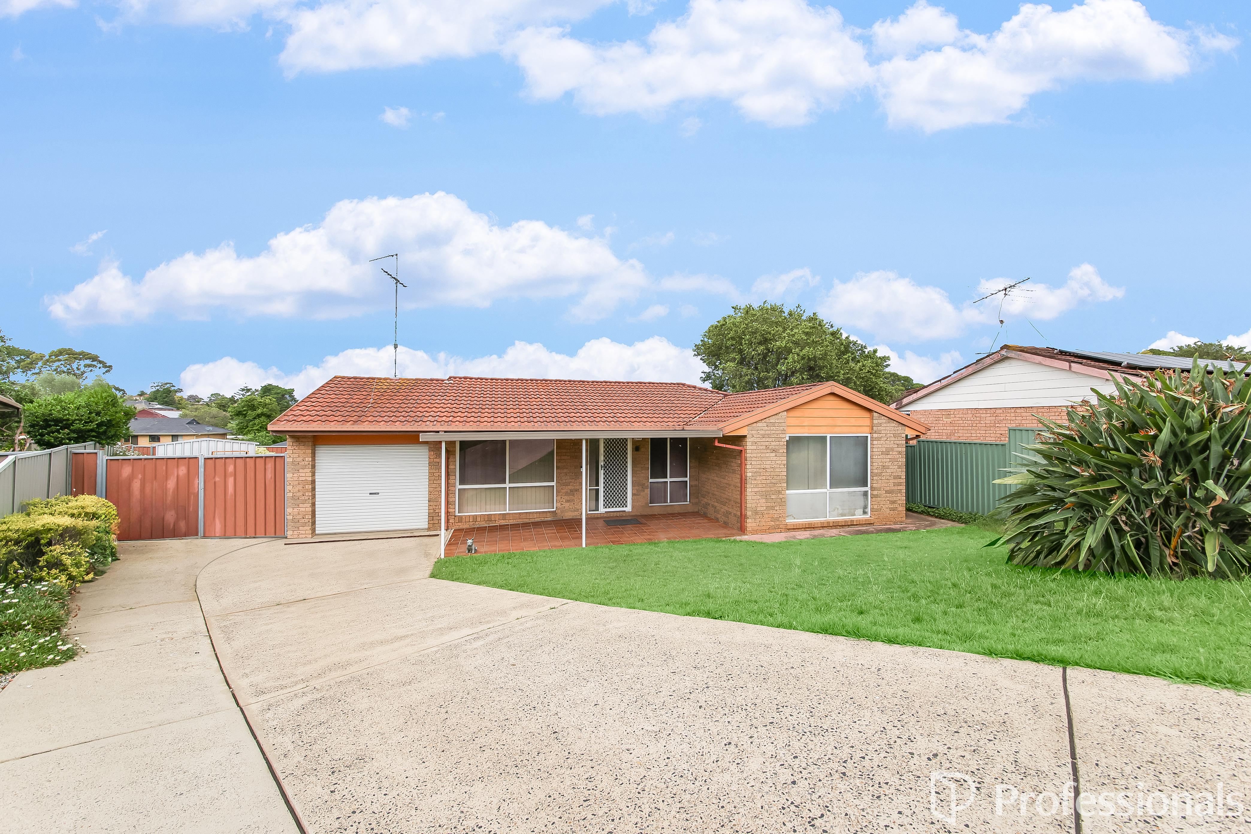 7 MONTROSE PLACE, St Andrews NSW 2566 - Image 3