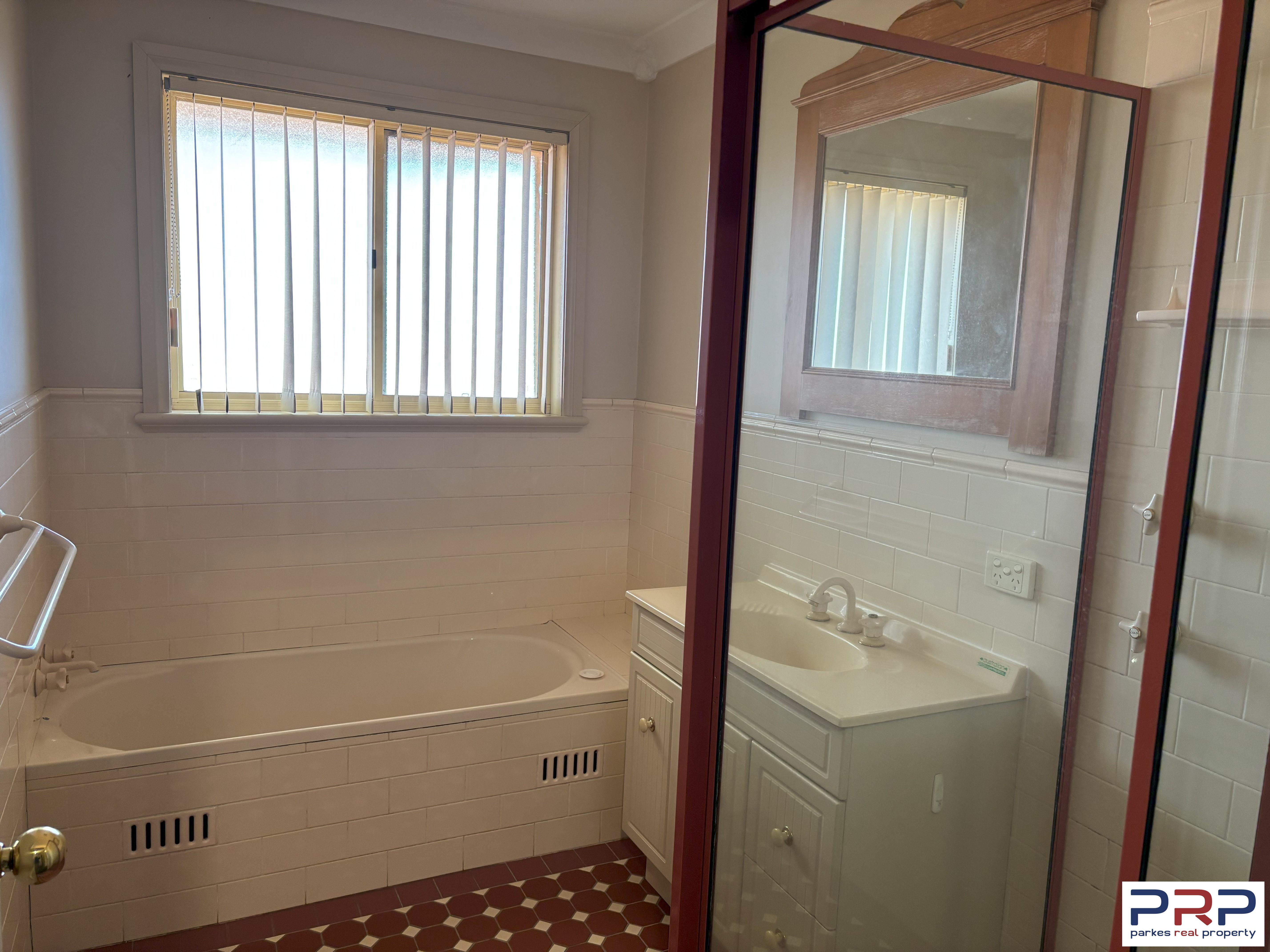 3-bedroom house at 1/4 Friendship Place, Parkes, NSW 2870, Parkes, New South Wales