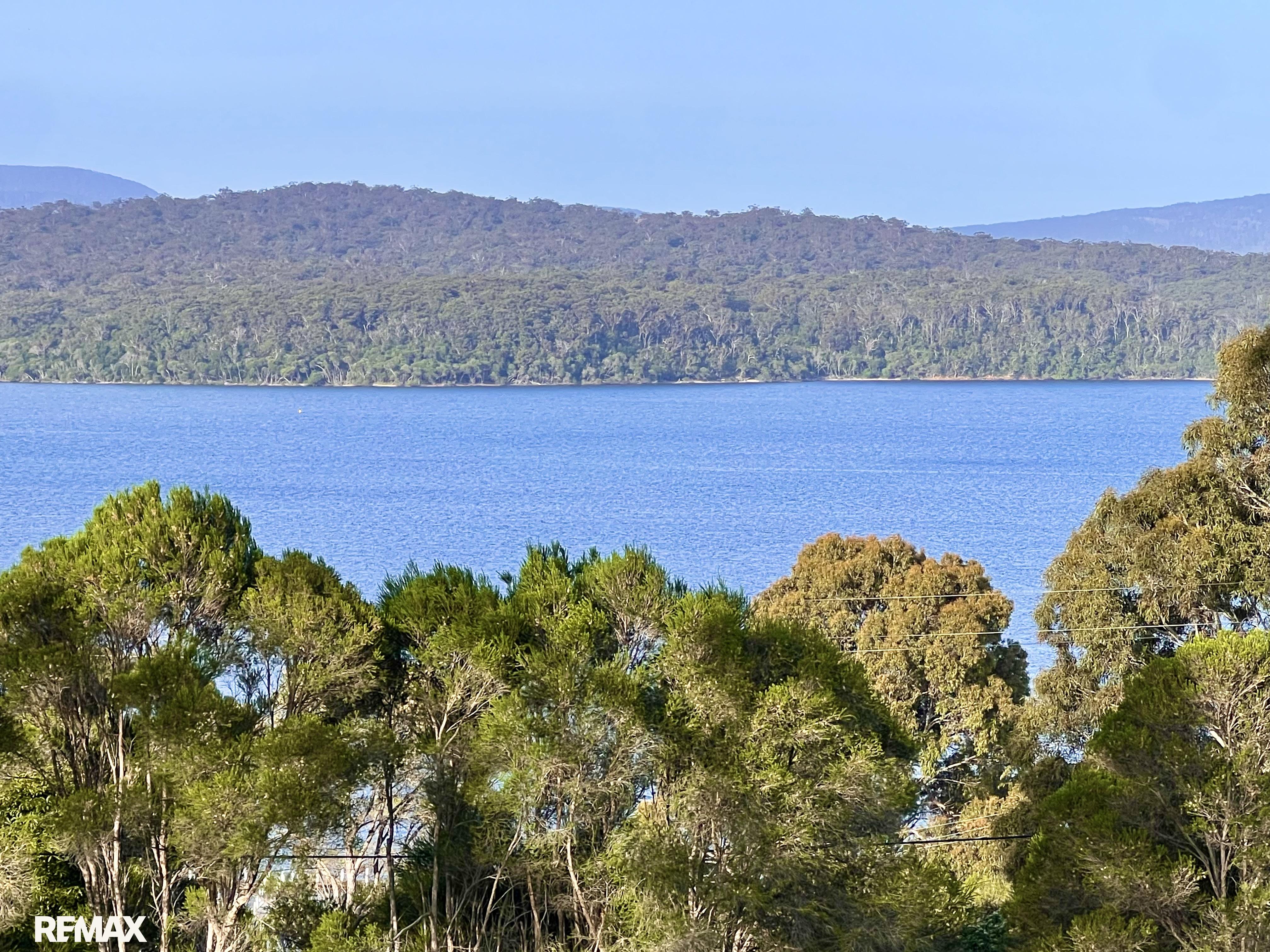 1-bedroom unit at 40 Karbeethong Avenue, Mallacoota, VIC 3892, East Gippsland, Victoria