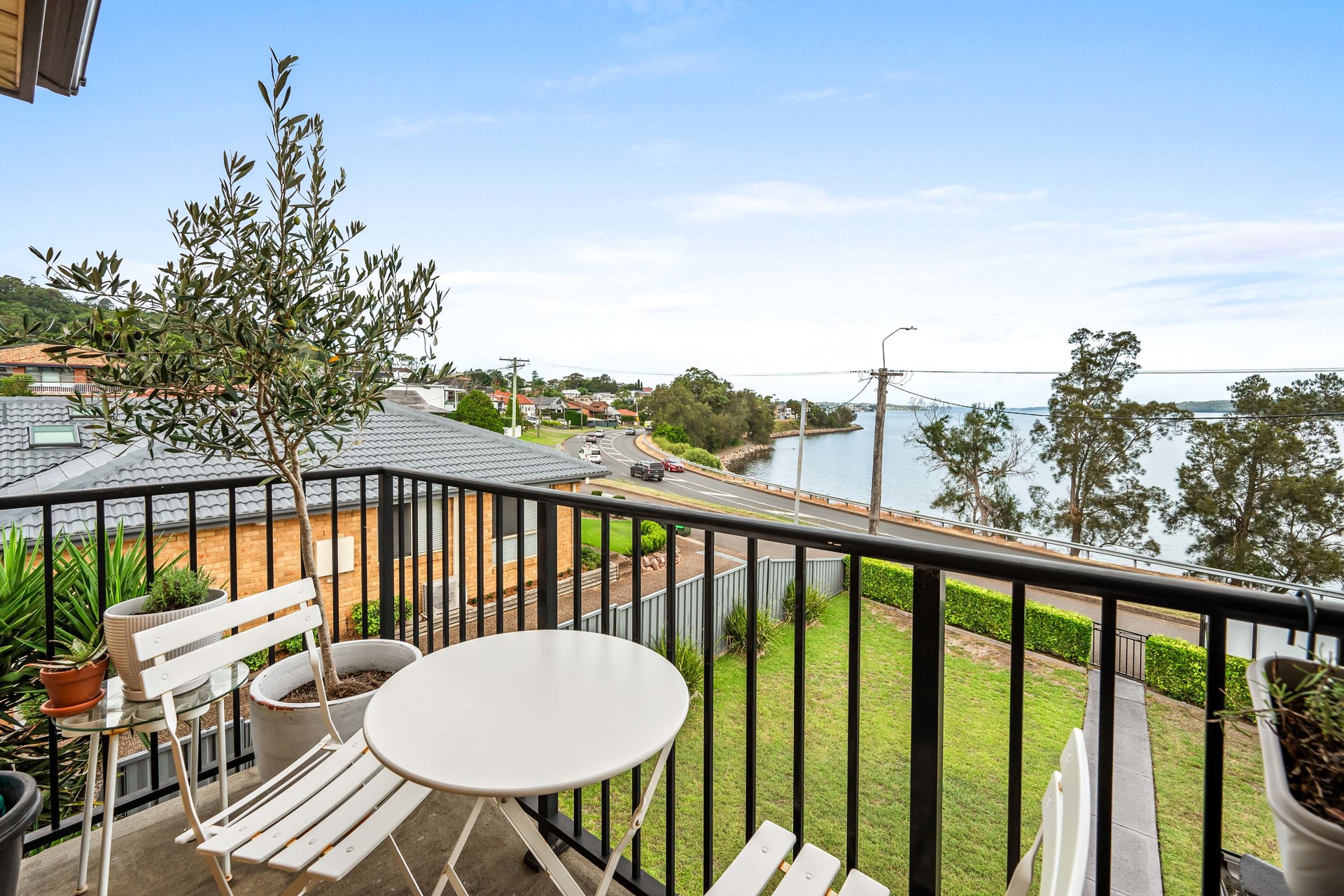 1-bedroom unit at 2/226 The Esplanade, Speers Point, NSW 2284, Lake Macquarie, New South Wales