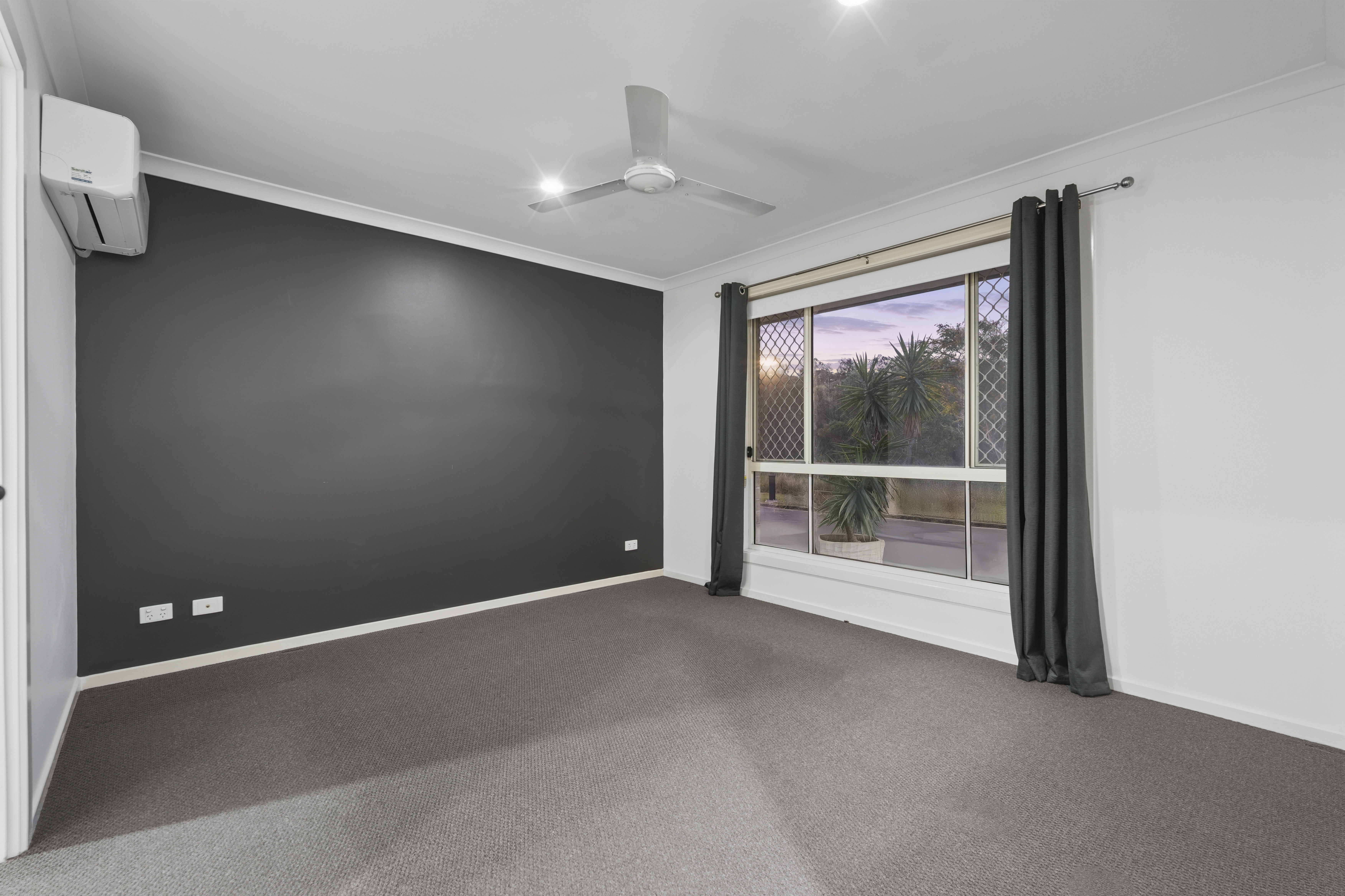 36 Wyndham Circuit, Holmview, QLD 4207 - Image 7