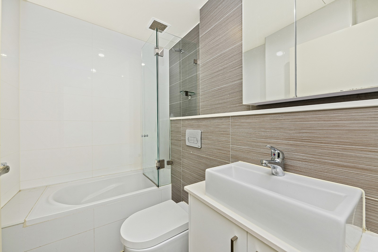 2-bedroom unit at 26/2A Duke Street, Kensington, NSW 2033, Randwick, New South Wales