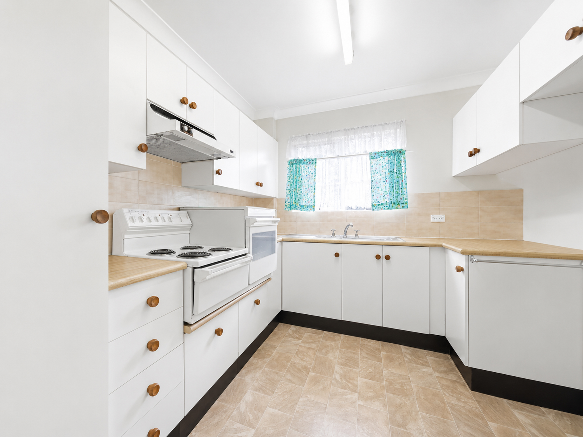 2-bedroom unit at 50/15 Lorraine Avenue, Berkeley Vale, NSW 2261, Central Coast (Nsw), New South Wales