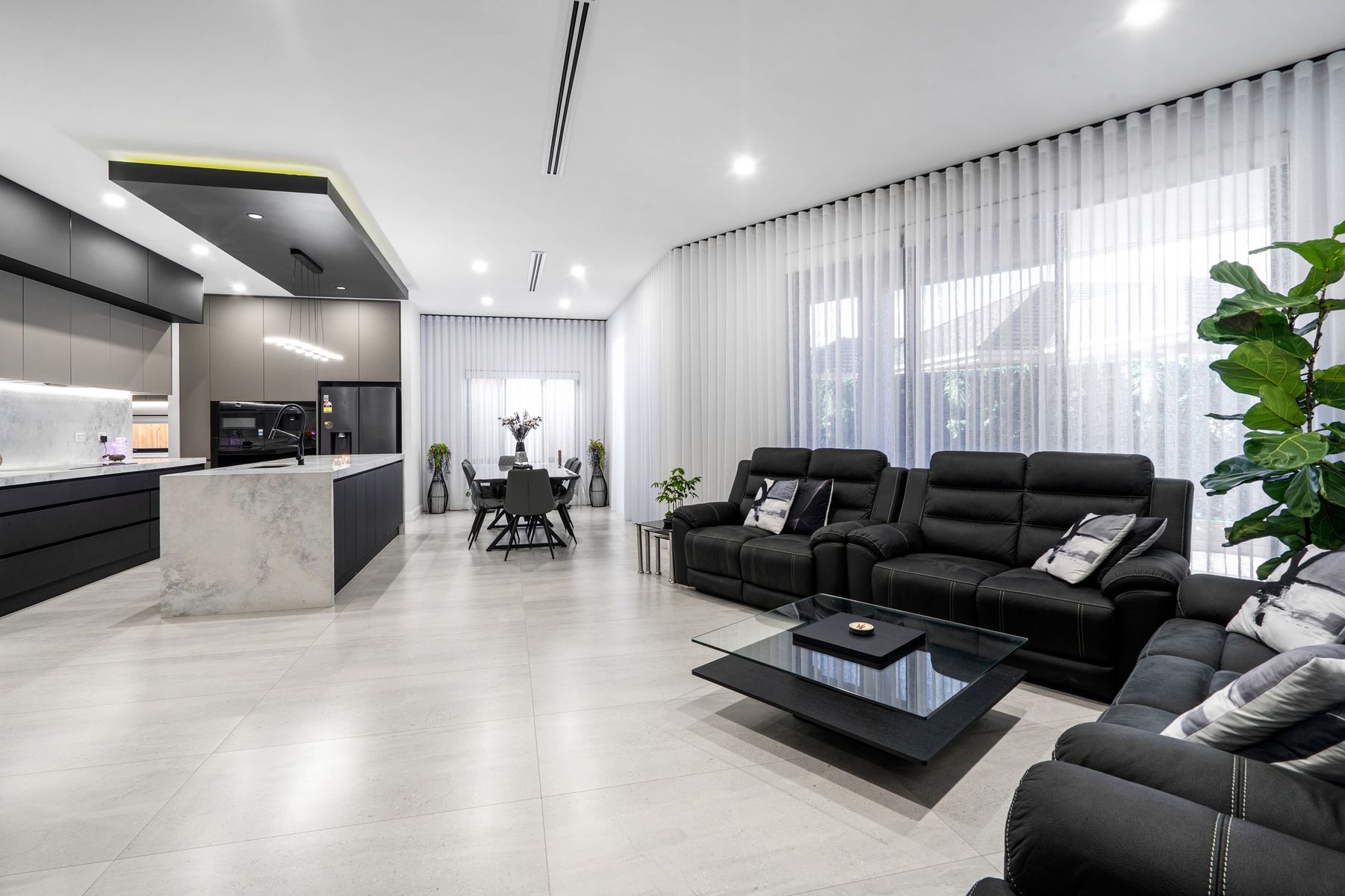 25-27 Burrun Crescent, Epping, Vic, 3076 - Image 2