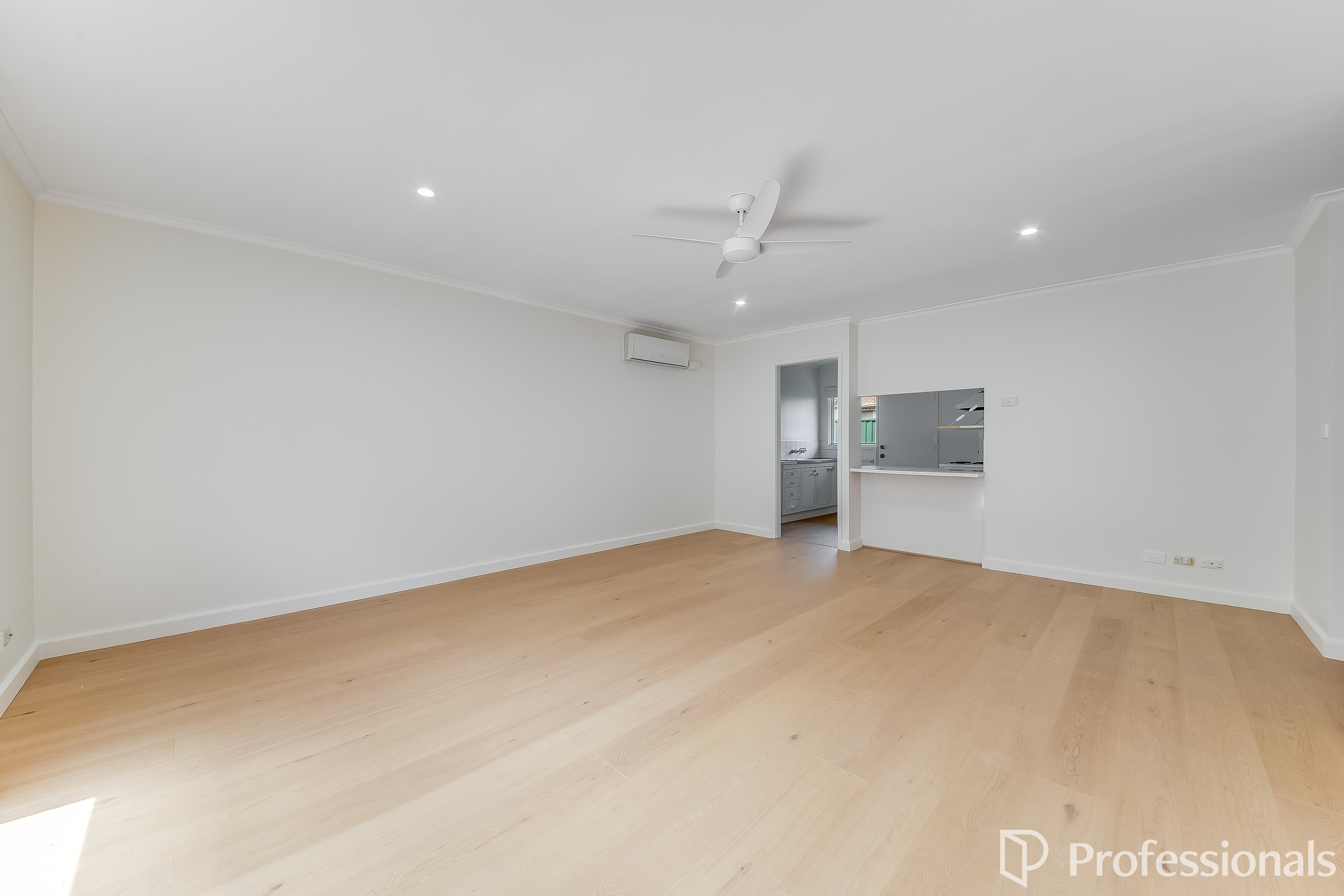 4/62-64 Macquarie Road, Ingleburn, NSW 2565 - Image 3