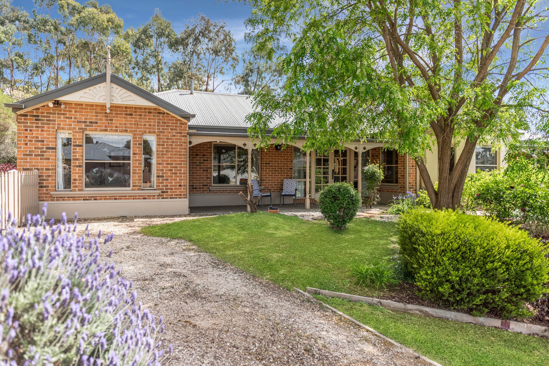 12 Lake View Drive, Broadford, VIC 3658 - Image 1