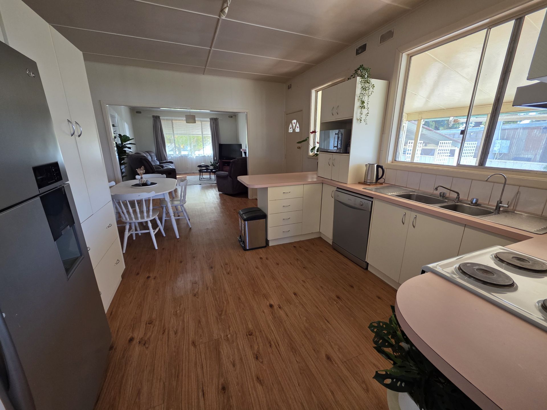 4-bedroom house at 50 Dallas Street, Yanco, NSW 2703, Leeton, New South Wales