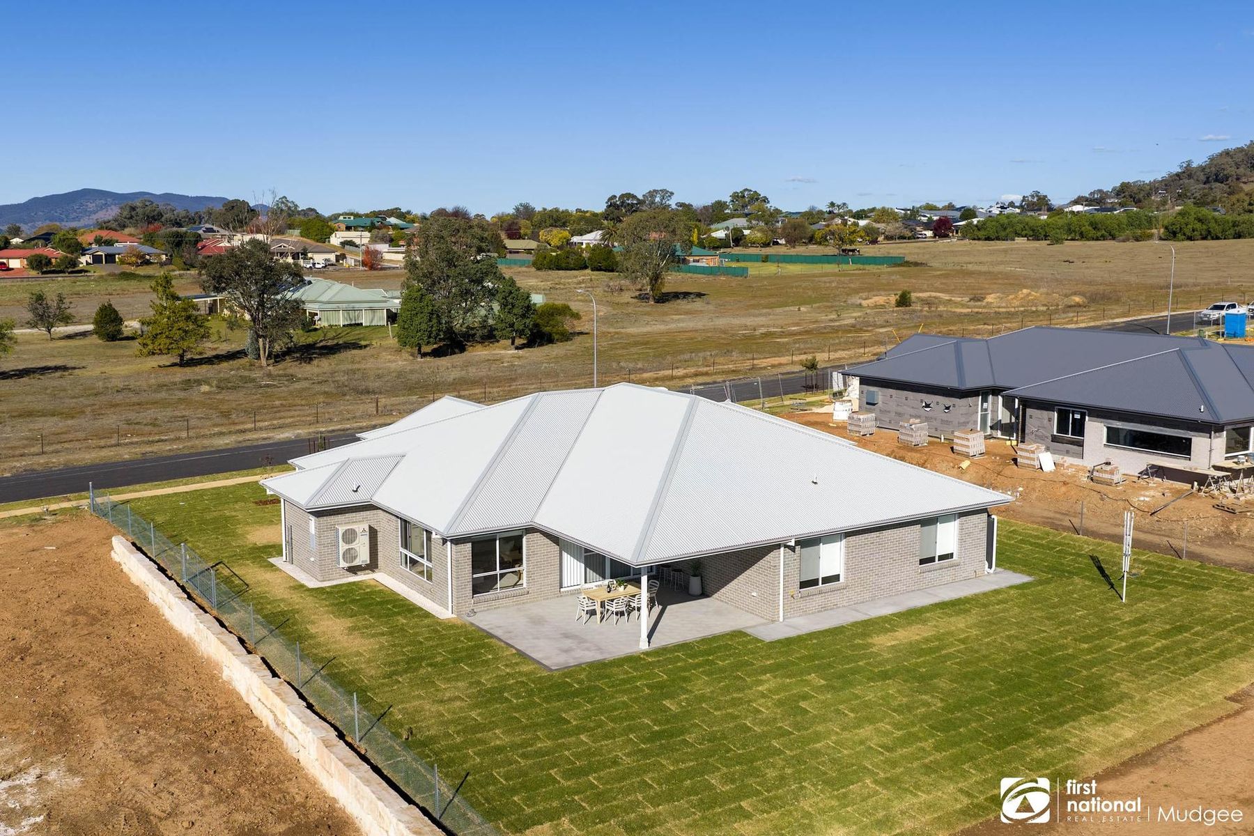 4-bedroom house at 4 Wilton Grove, Mudgee, NSW 2850, Mid-Western, New South Wales