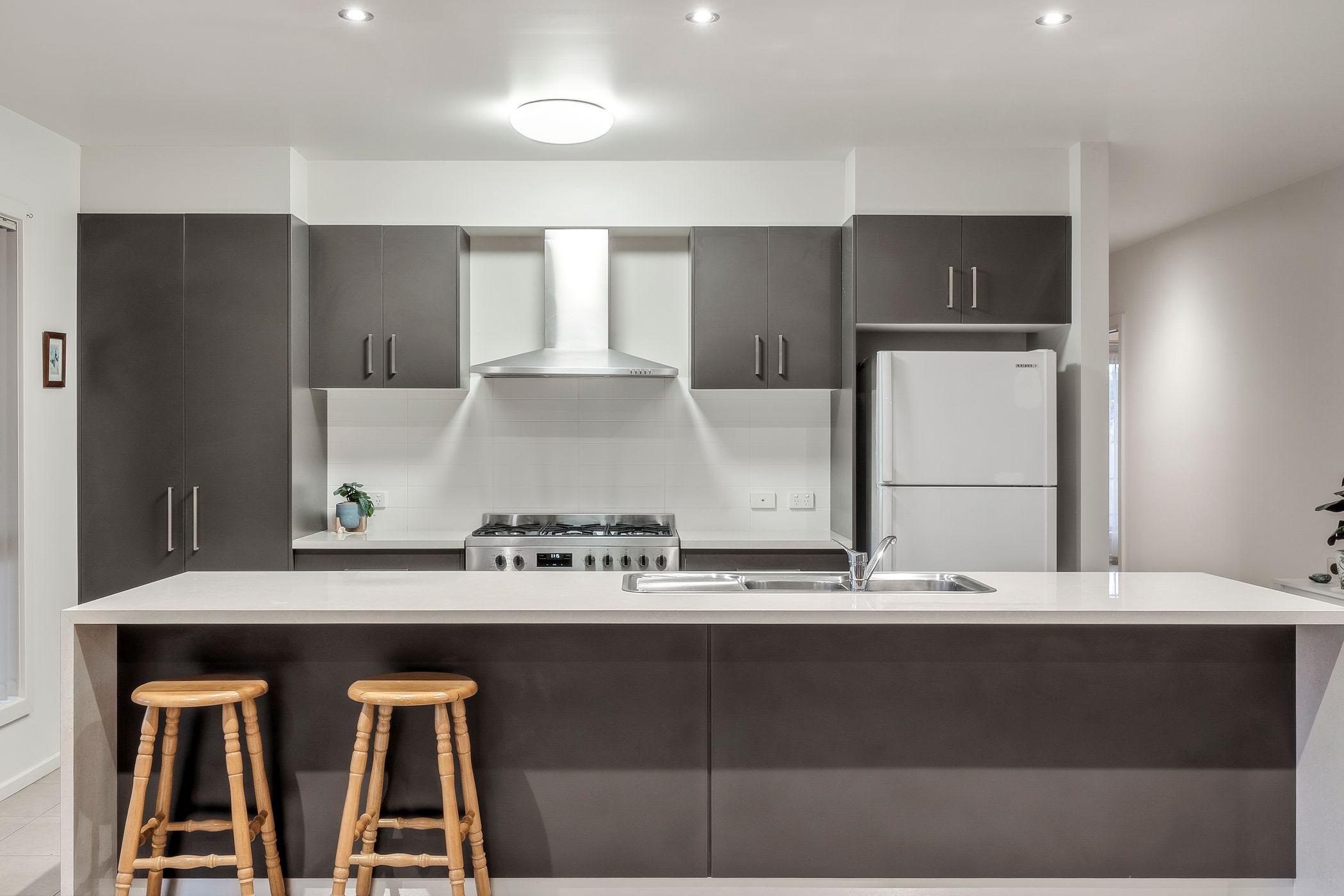 15 MILBORNE DRIVE, Ocean Grove VIC 3226 - Image 4