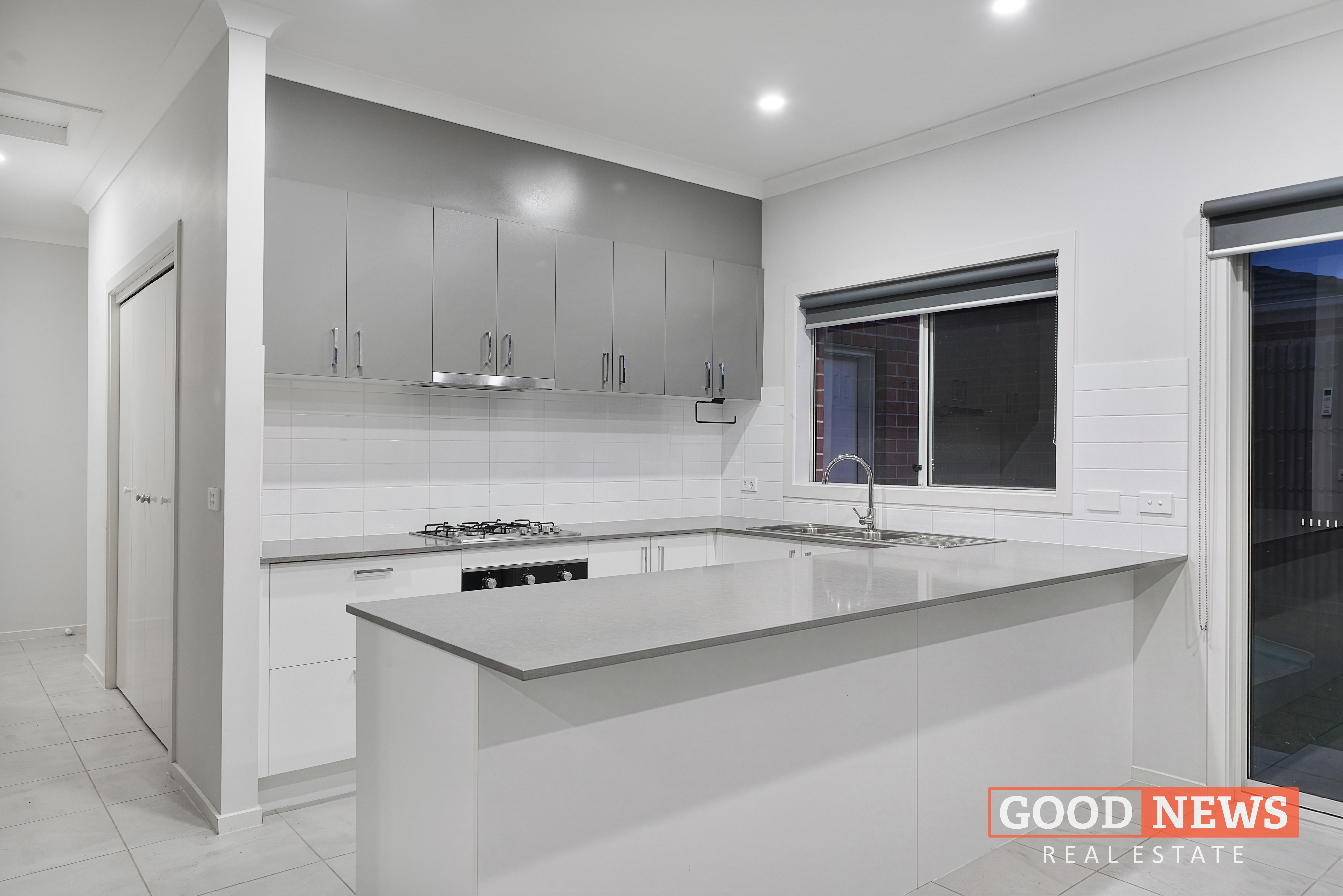 1 13 HAYWOOD GROVE, MELTON WEST VIC 3337 - Image 7