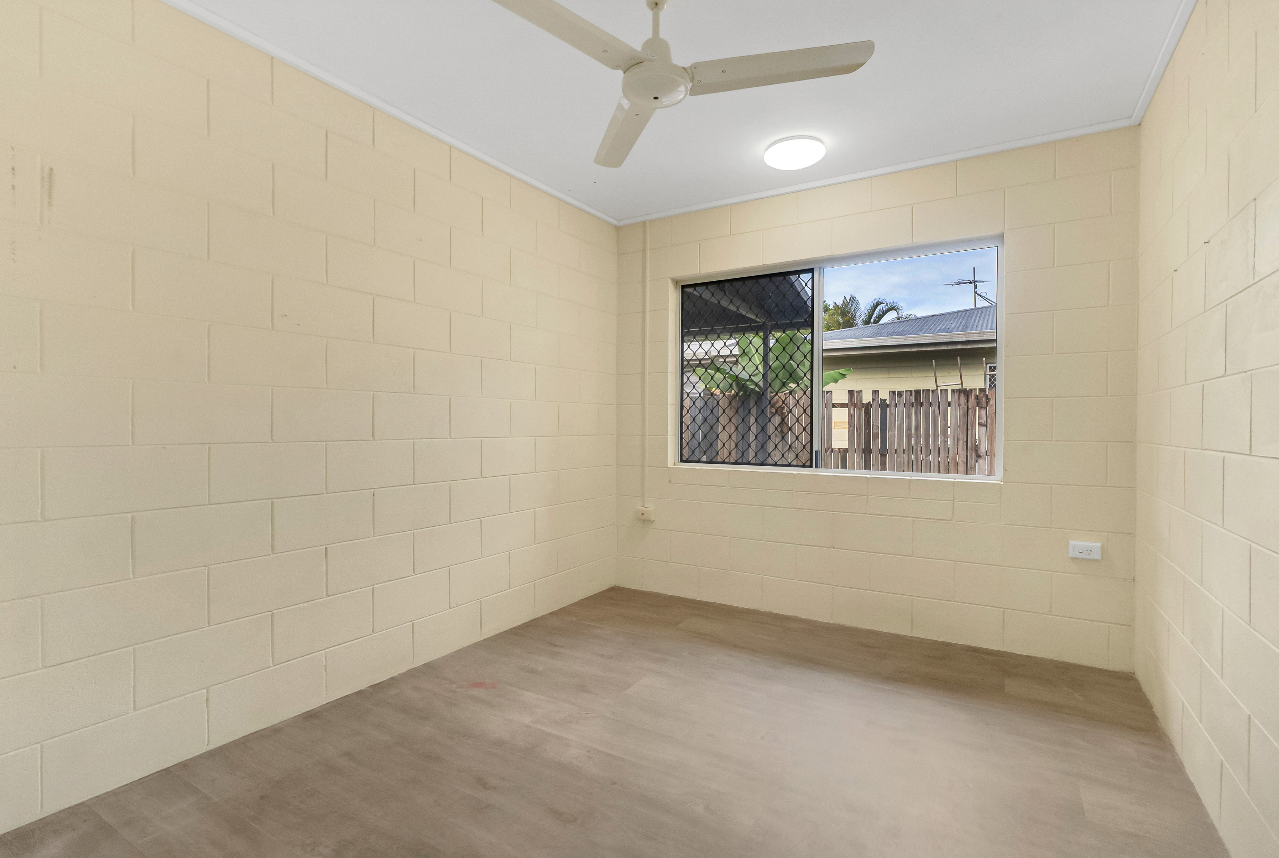 102 MURRAY STREET, Manoora QLD 4870 - Image 6