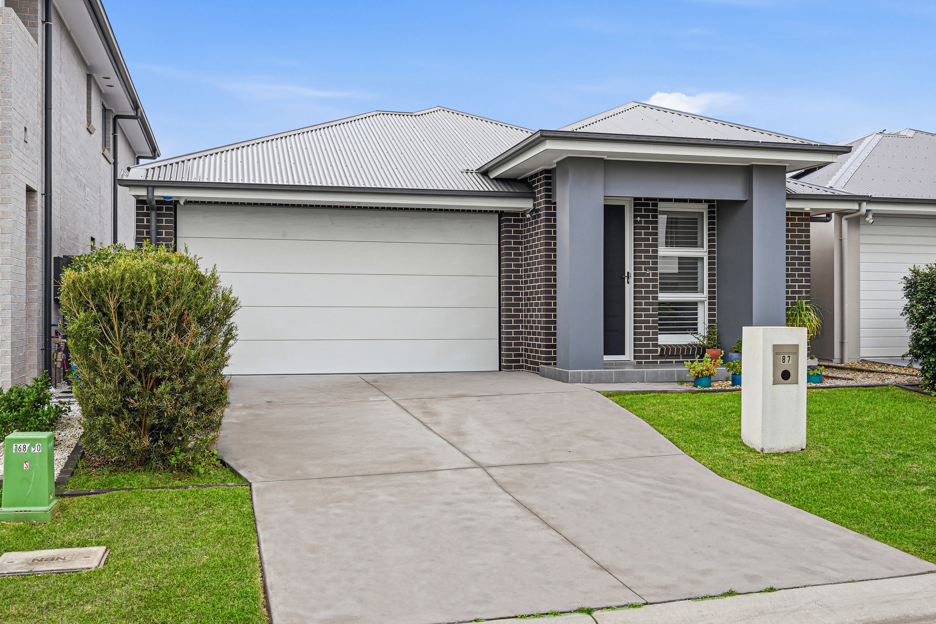 87 Somervaille Drive, Catherine Field, NSW 2557 - Image 2