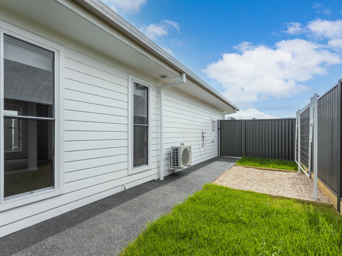 2/3 Bular Close, Old Bar, Nsw, 2430 - Image 2