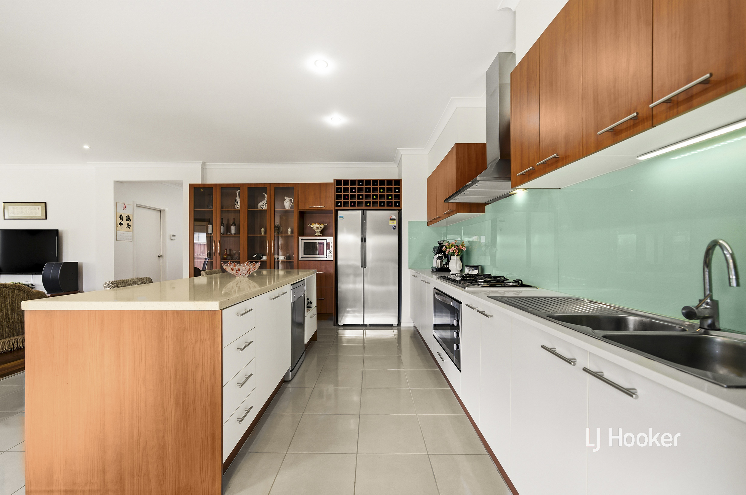 17 MANNA WAY, Point Cook VIC 3030 - Image 8