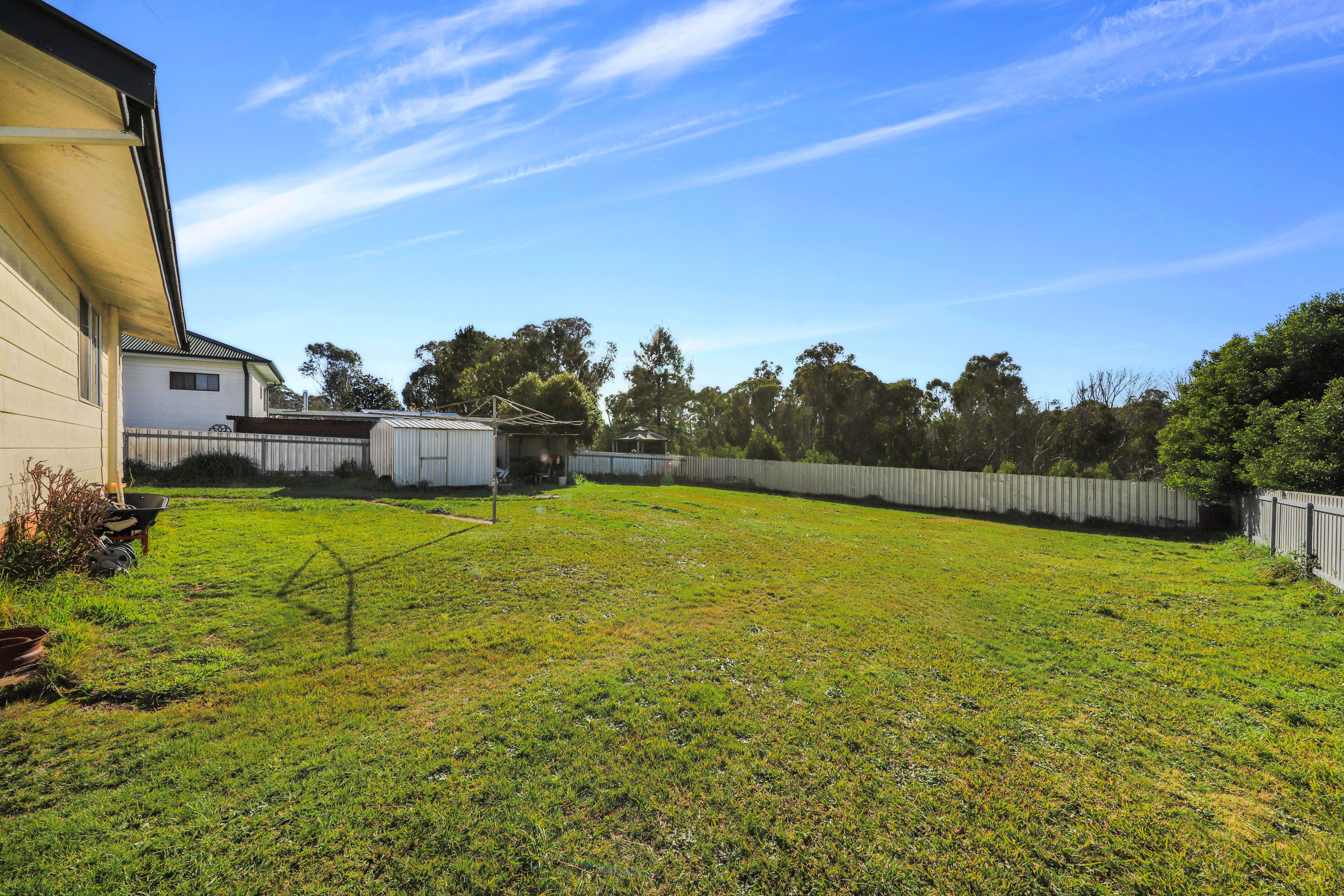 2-bedroom house at 35 Mill Road, Batlow, NSW 2730, Snowy Valleys, New South Wales
