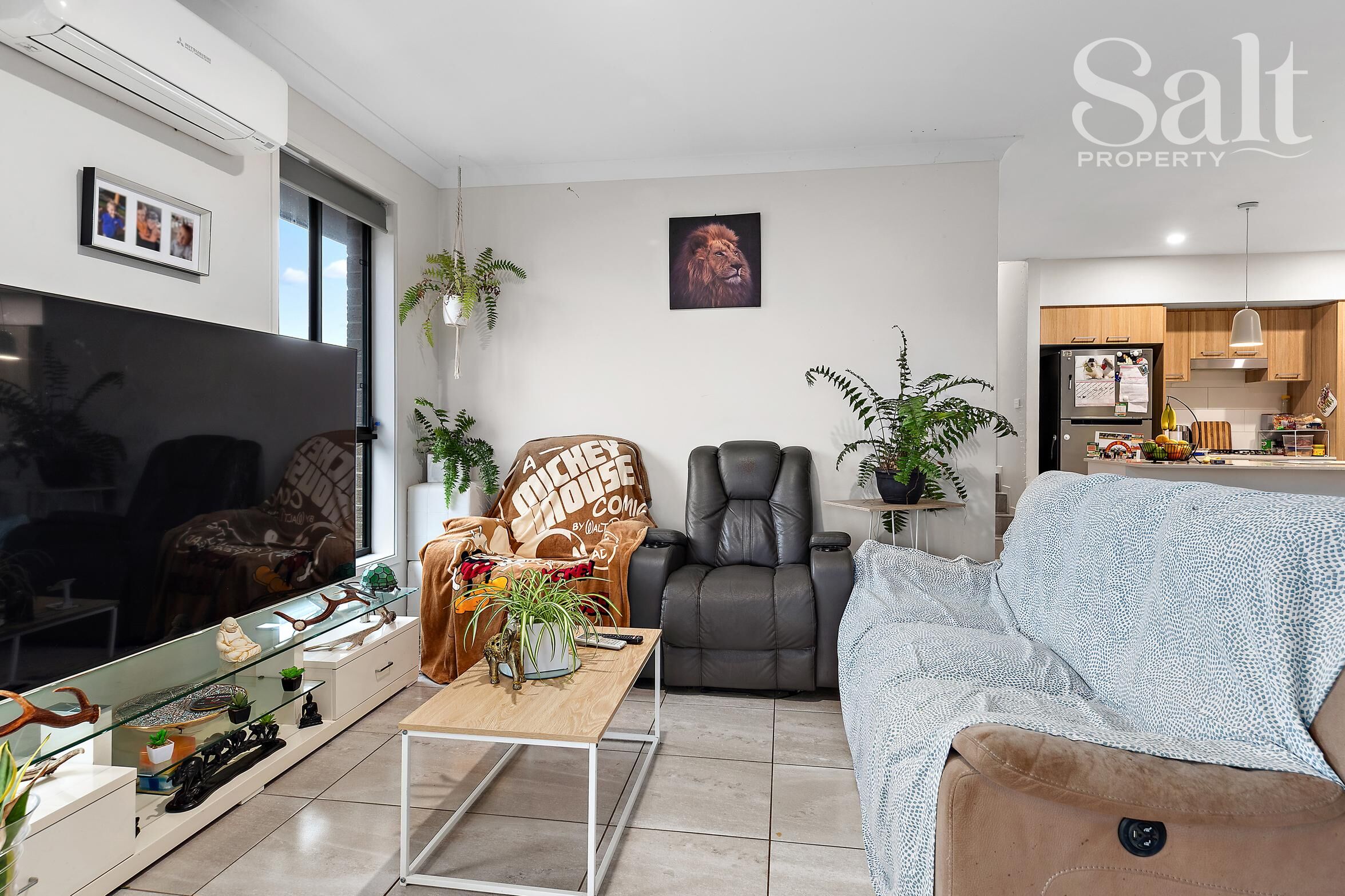 3-bedroom unit at 32 Gladioli Avenue, Hamlyn Terrace, NSW 2259, Central Coast (Nsw), New South Wales