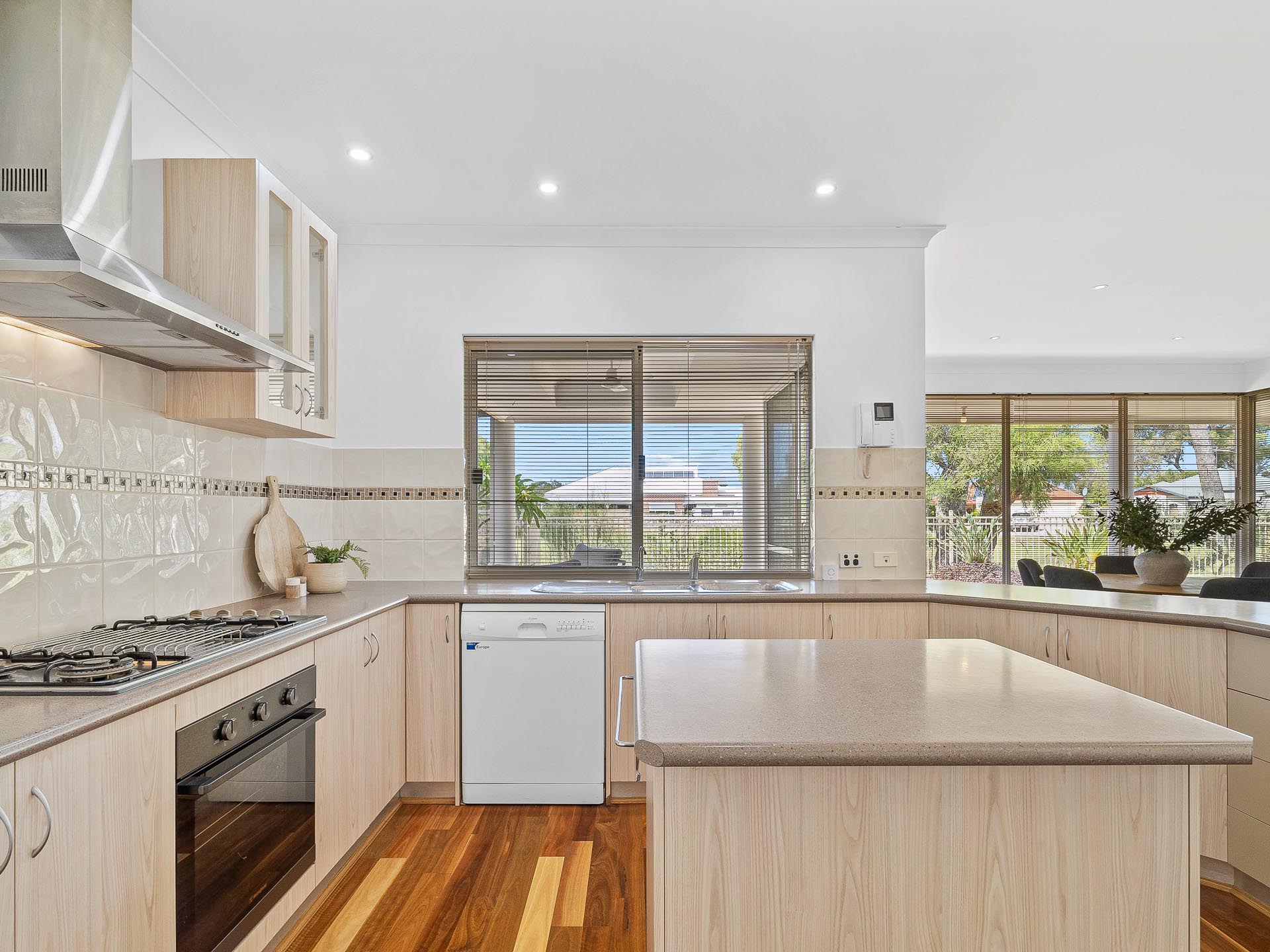 7 Harrier Lane, Erskine, WA 6210 - Image 10