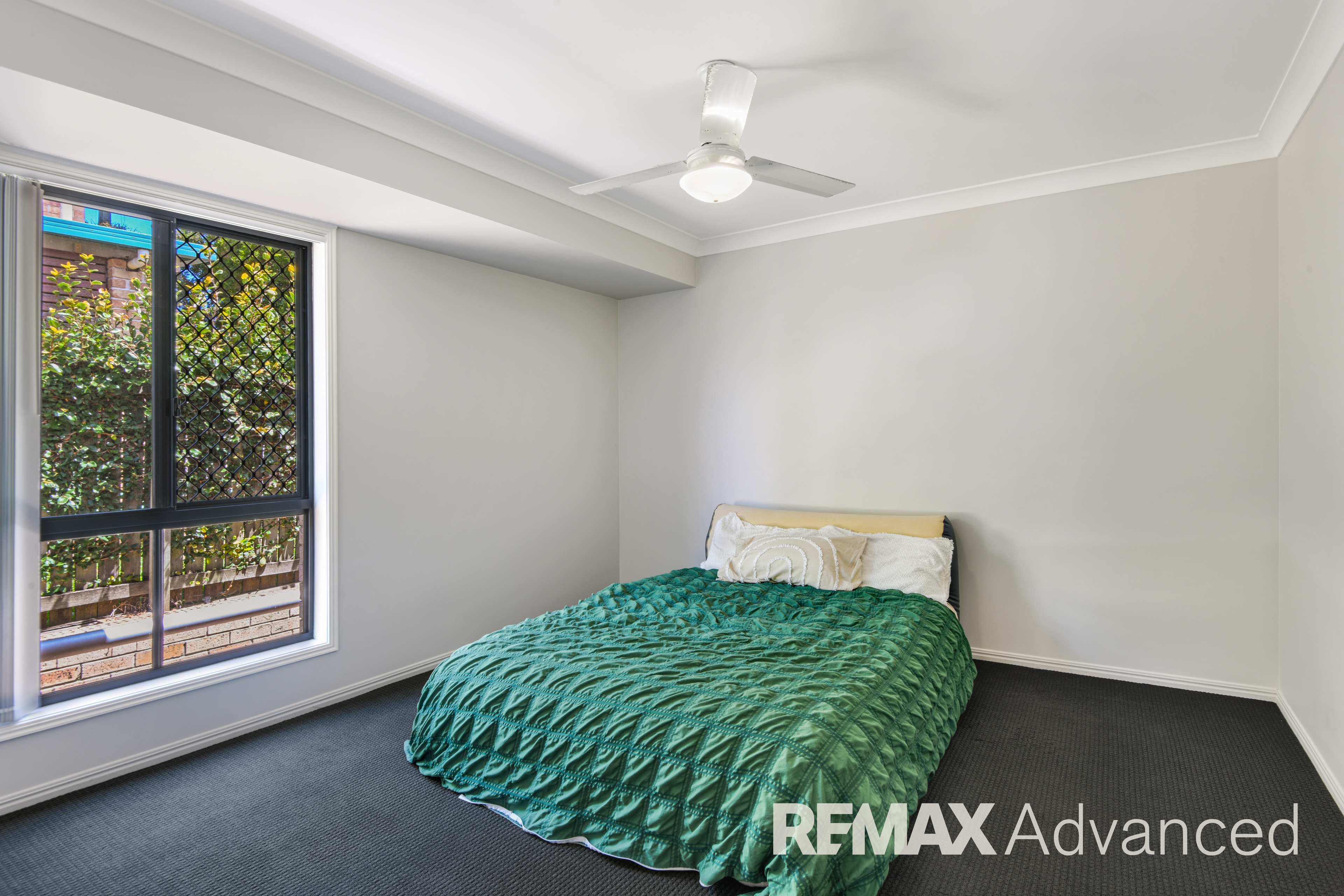 6 Avalon Street, Sandstone Point, QLD 4511 - Image 10