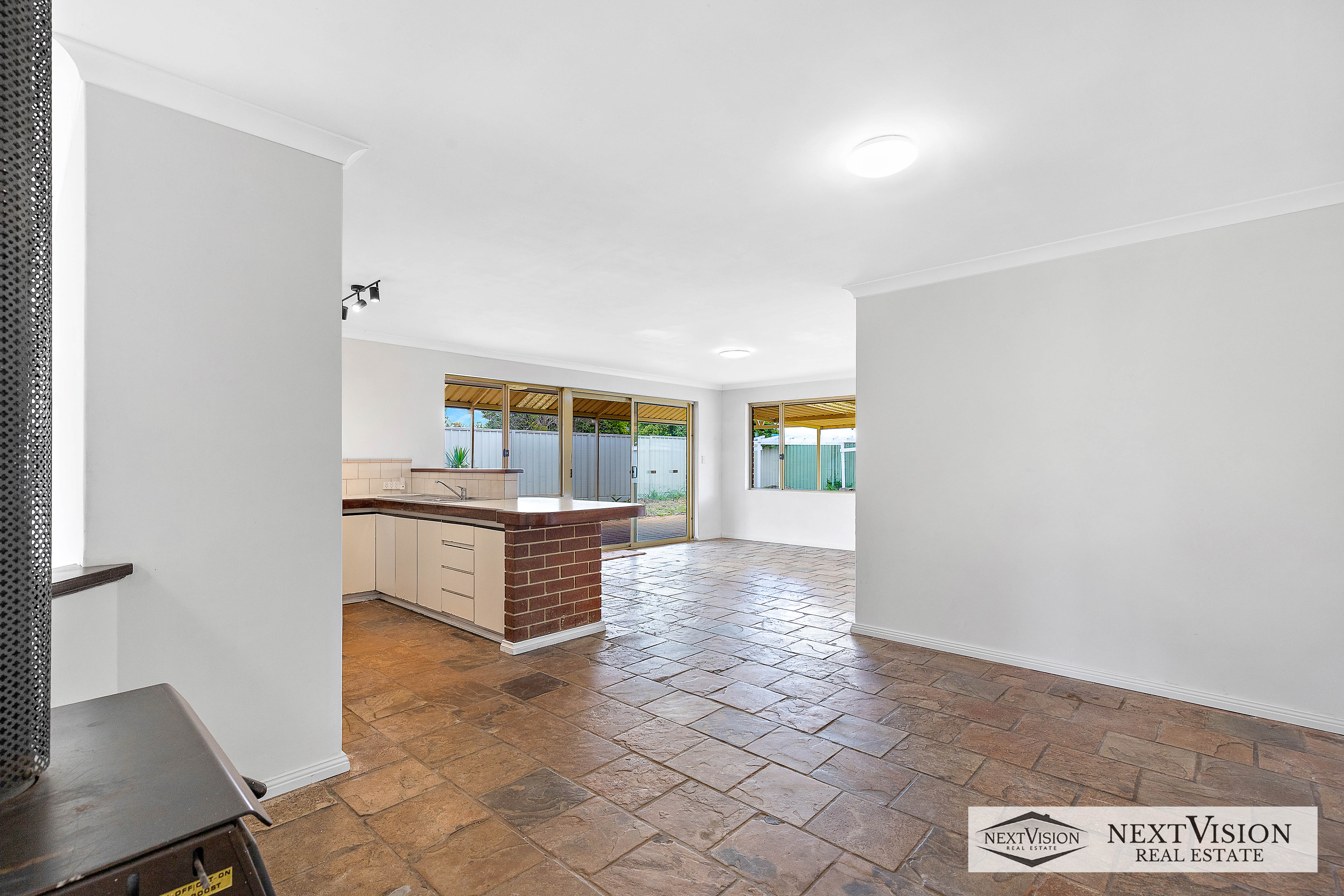 16 Daley Cl, Atwell, Wa, 6164 - Image 5