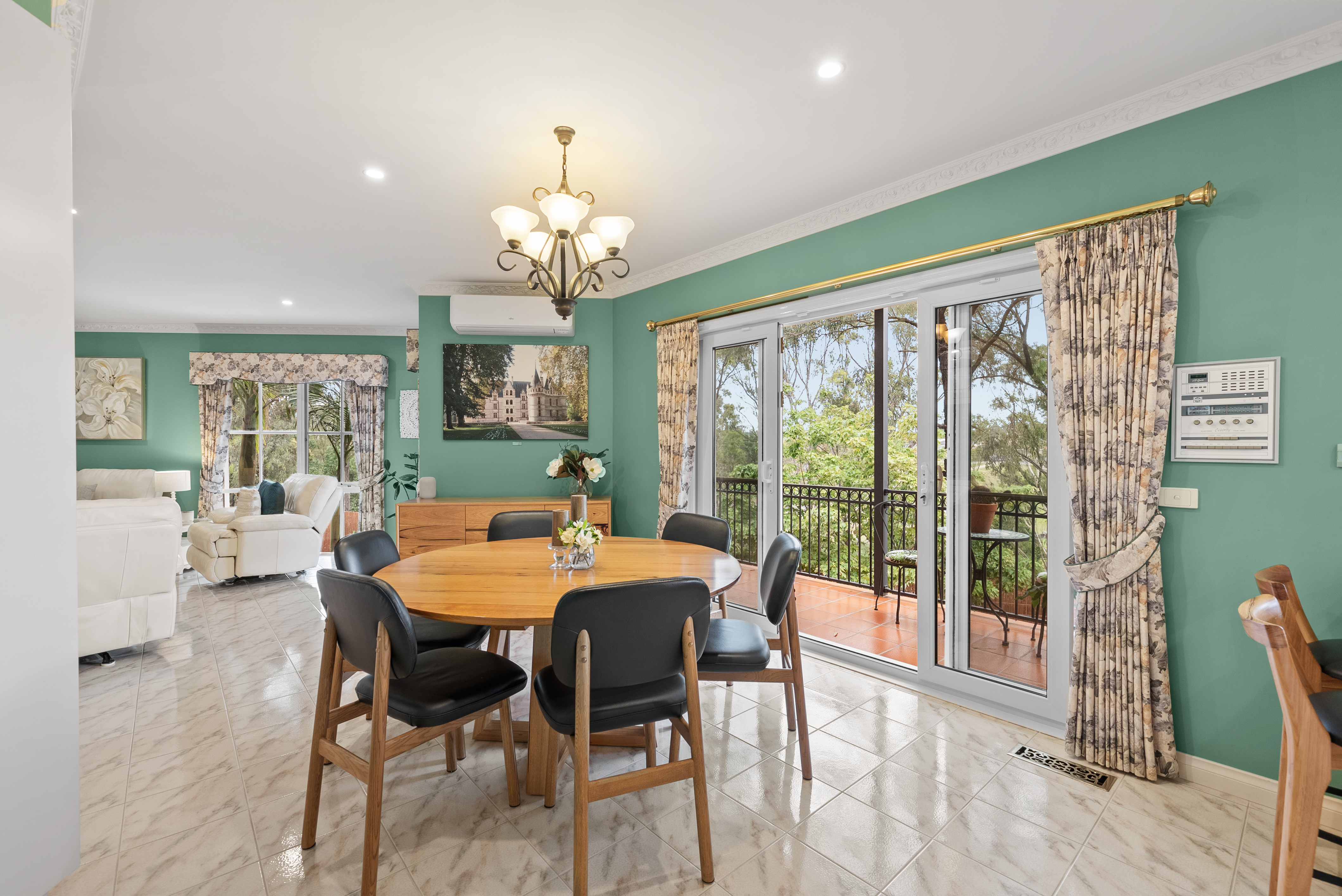 10 Van Haaster Court, Rowville, VIC 3178 - Image 3