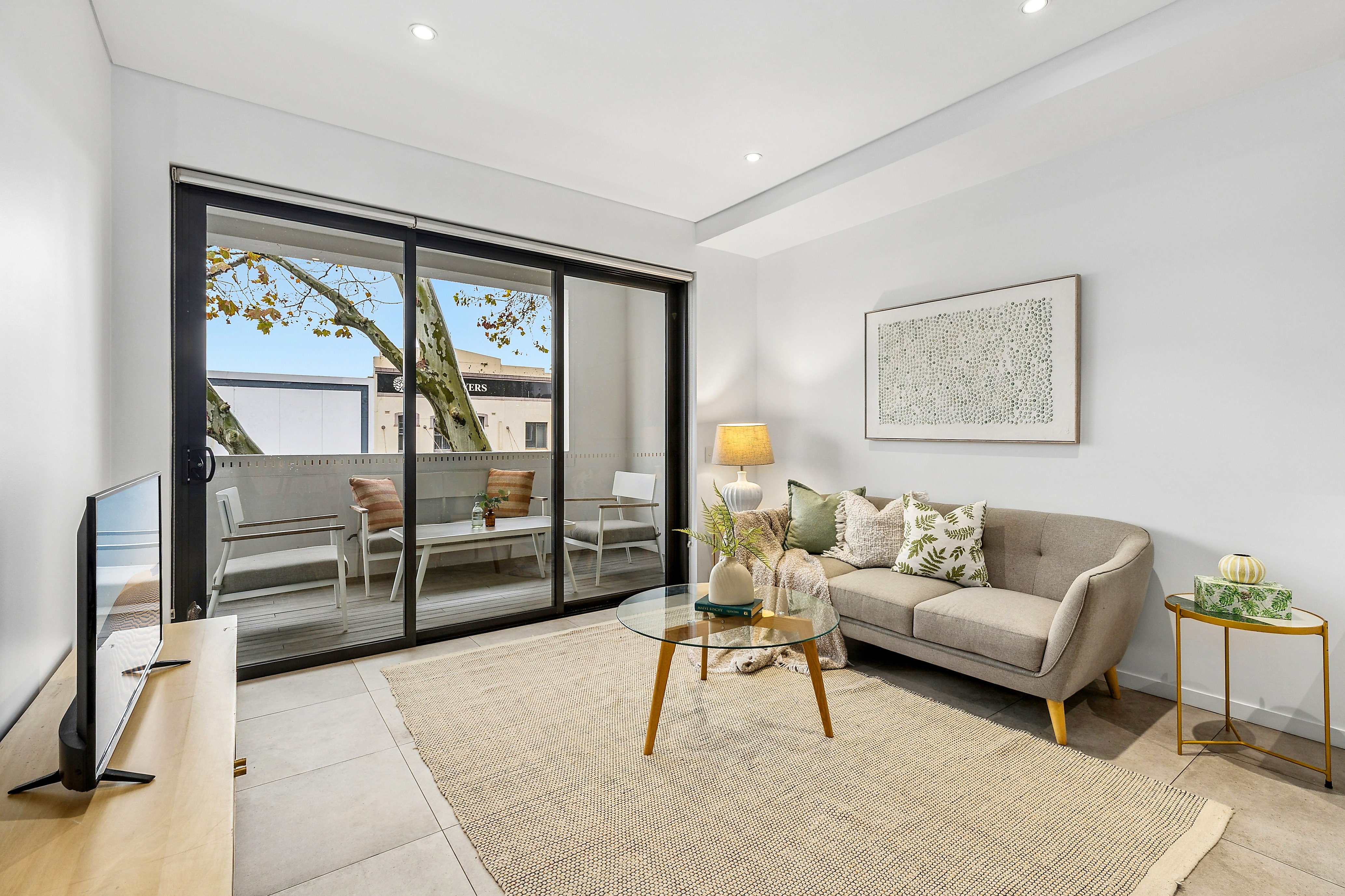 2-bedroom unit at 2/904 Botany Road, Mascot, Nsw, 2020, Bayside (Nsw), New South Wales