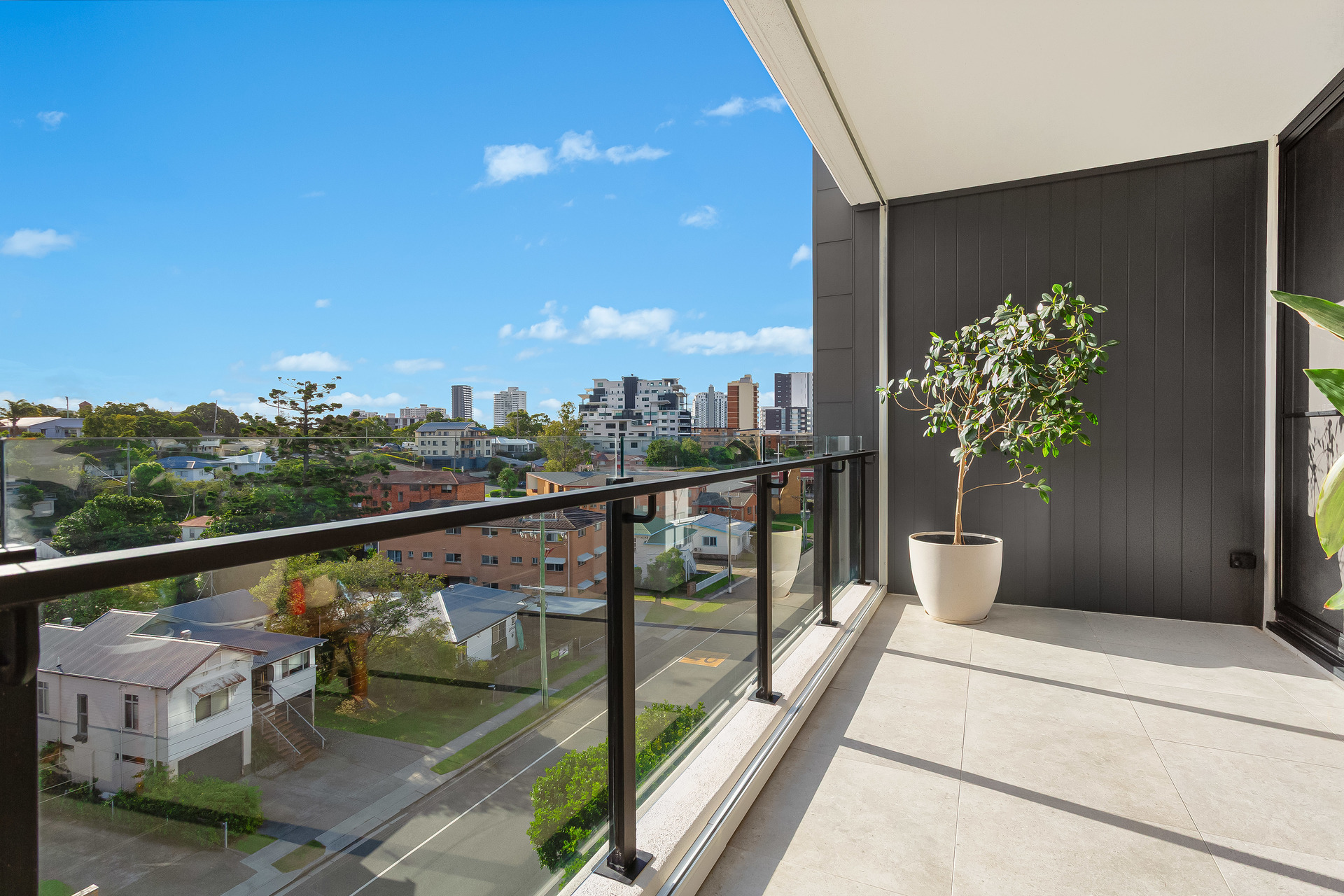 605 38 ENID STREET, TWEED HEADS NSW 2485 - Image 1