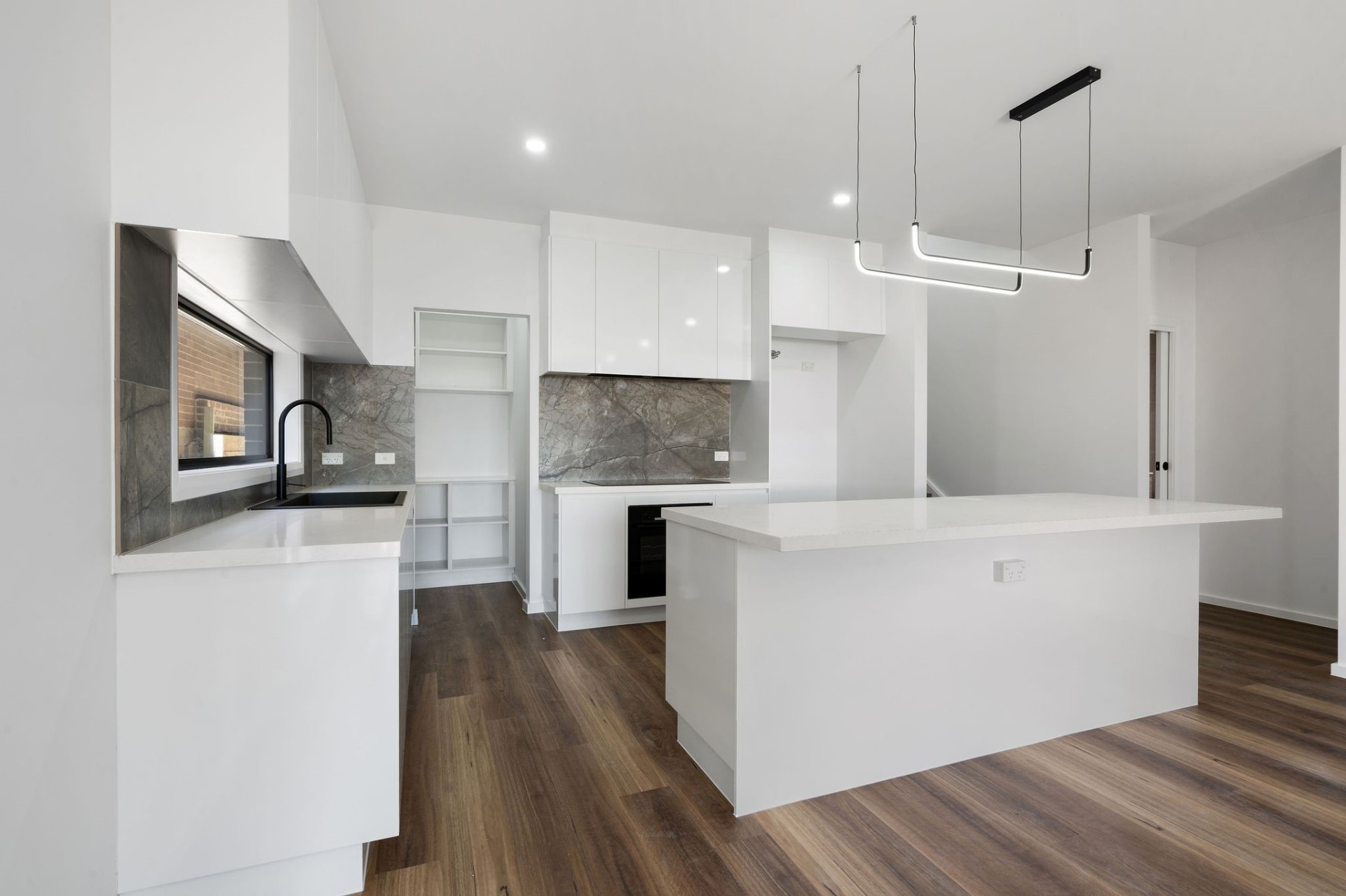 10 Photinia Street, Tralee, Nsw, 2620 - Image 8