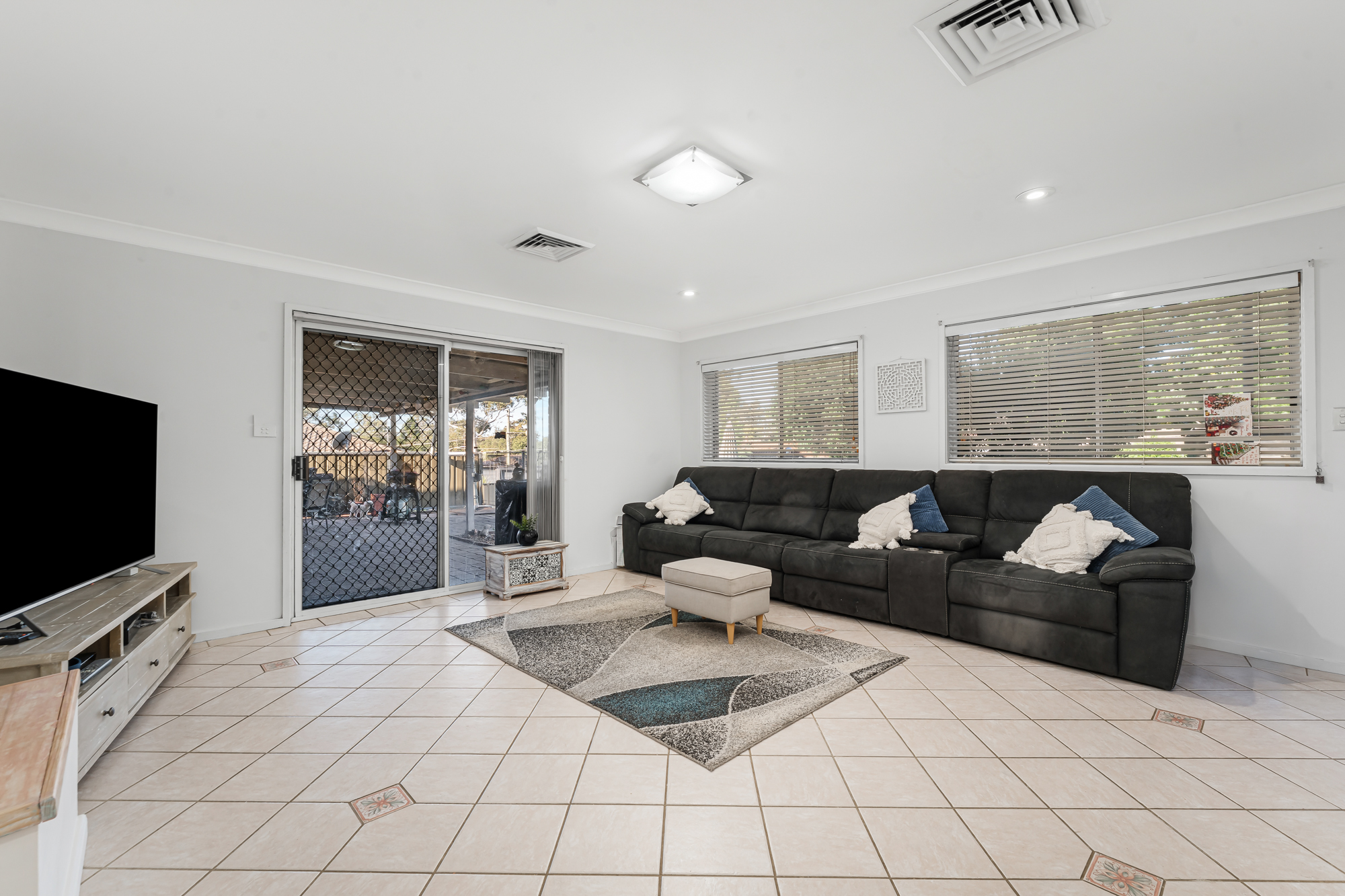 6 WATSON DRIVE, Penrith NSW 2750 - Image 5
