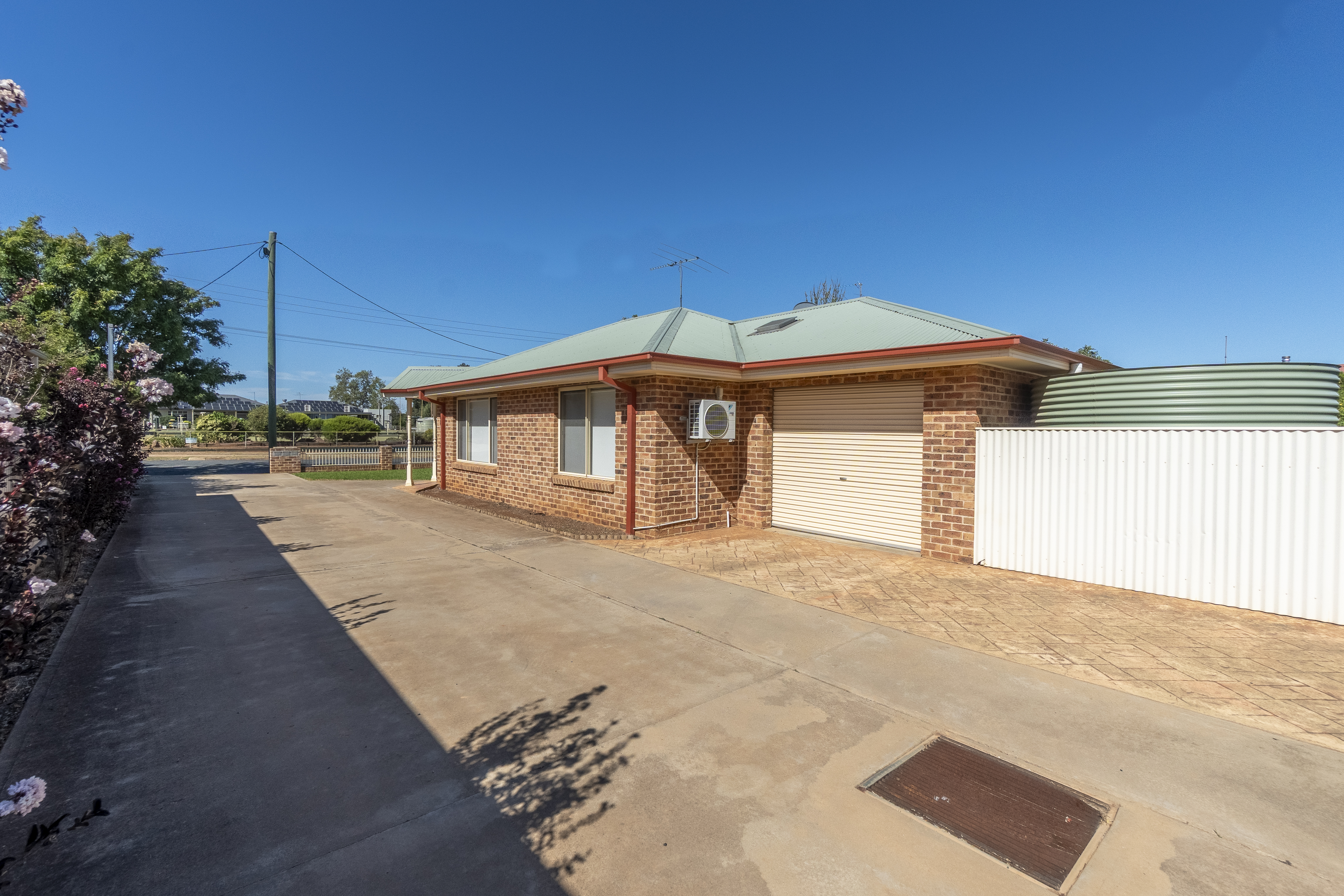 2-bedroom unit at 1 139 ANZAC STREET, TEMORA NSW 2666, Temora, New South Wales