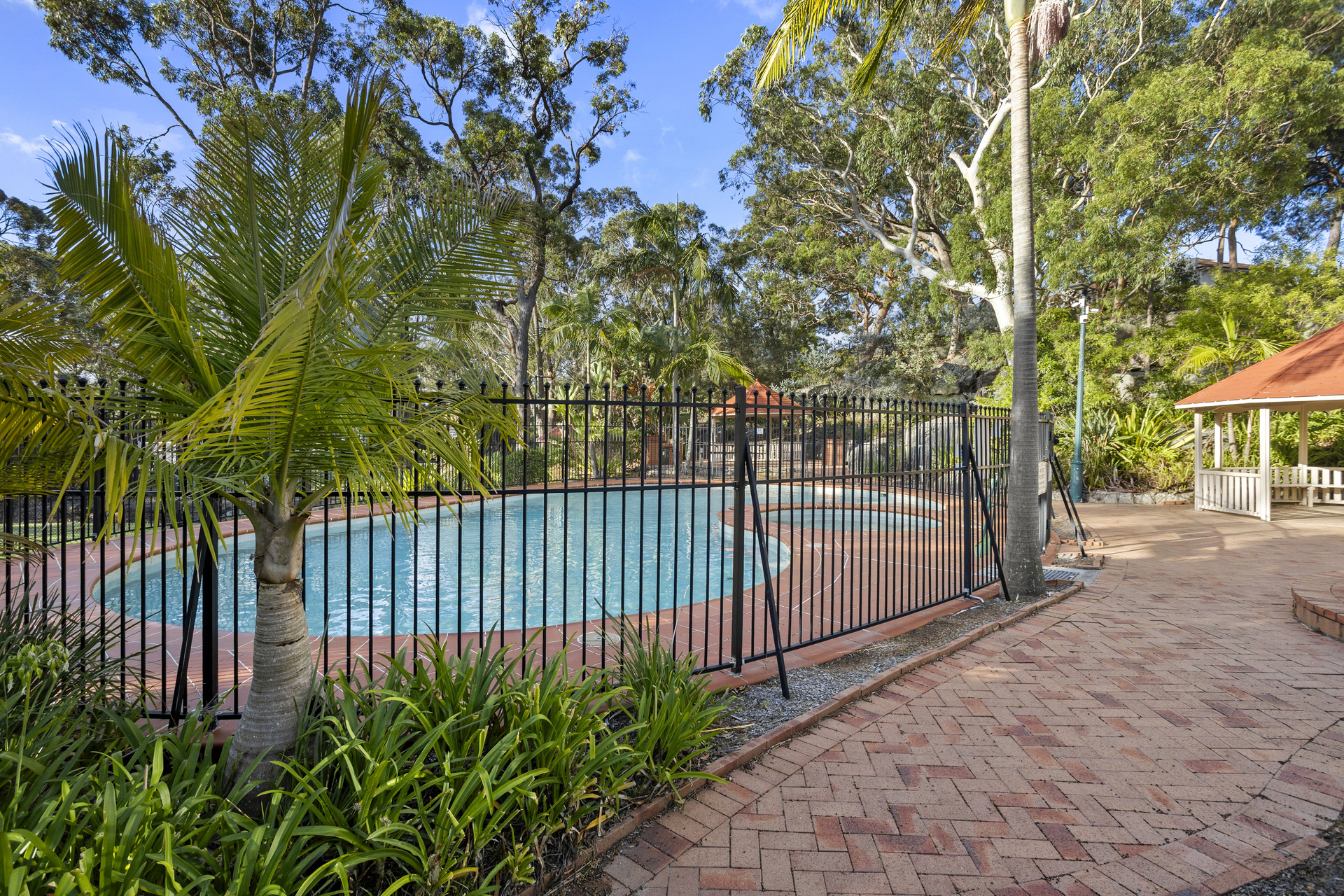 3-bedroom unit at 13 Oakwood Way, Menai, NSW 2234, Sutherland, New South Wales