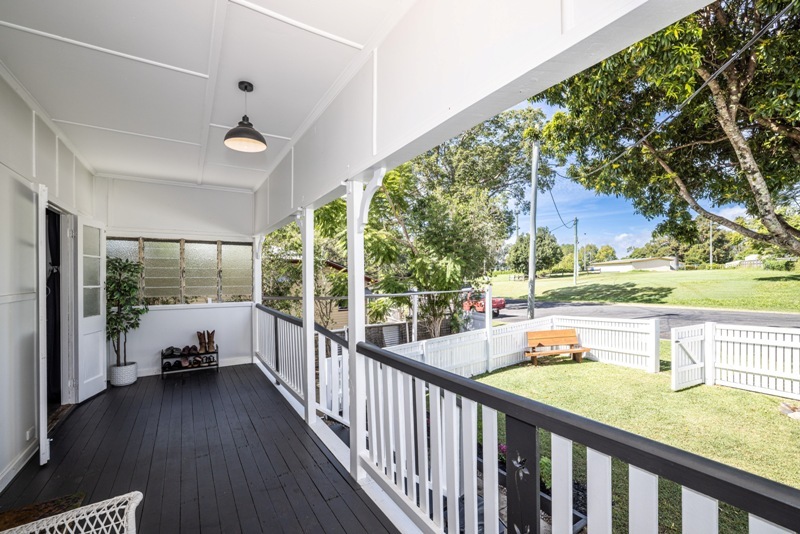 9 WEBB LANE, Woodford QLD 4514 - Image 3
