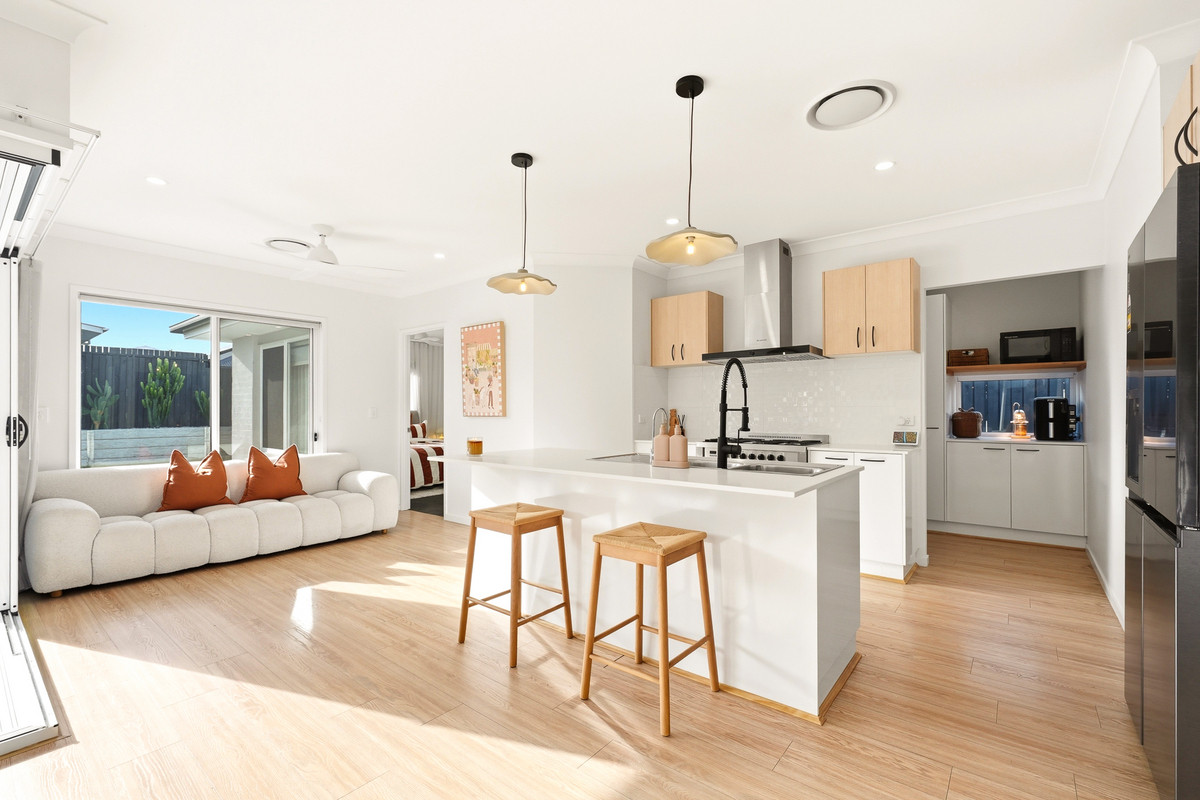 26 ECLIPSE CRESCENT, Burpengary East QLD 4505 - Image 8