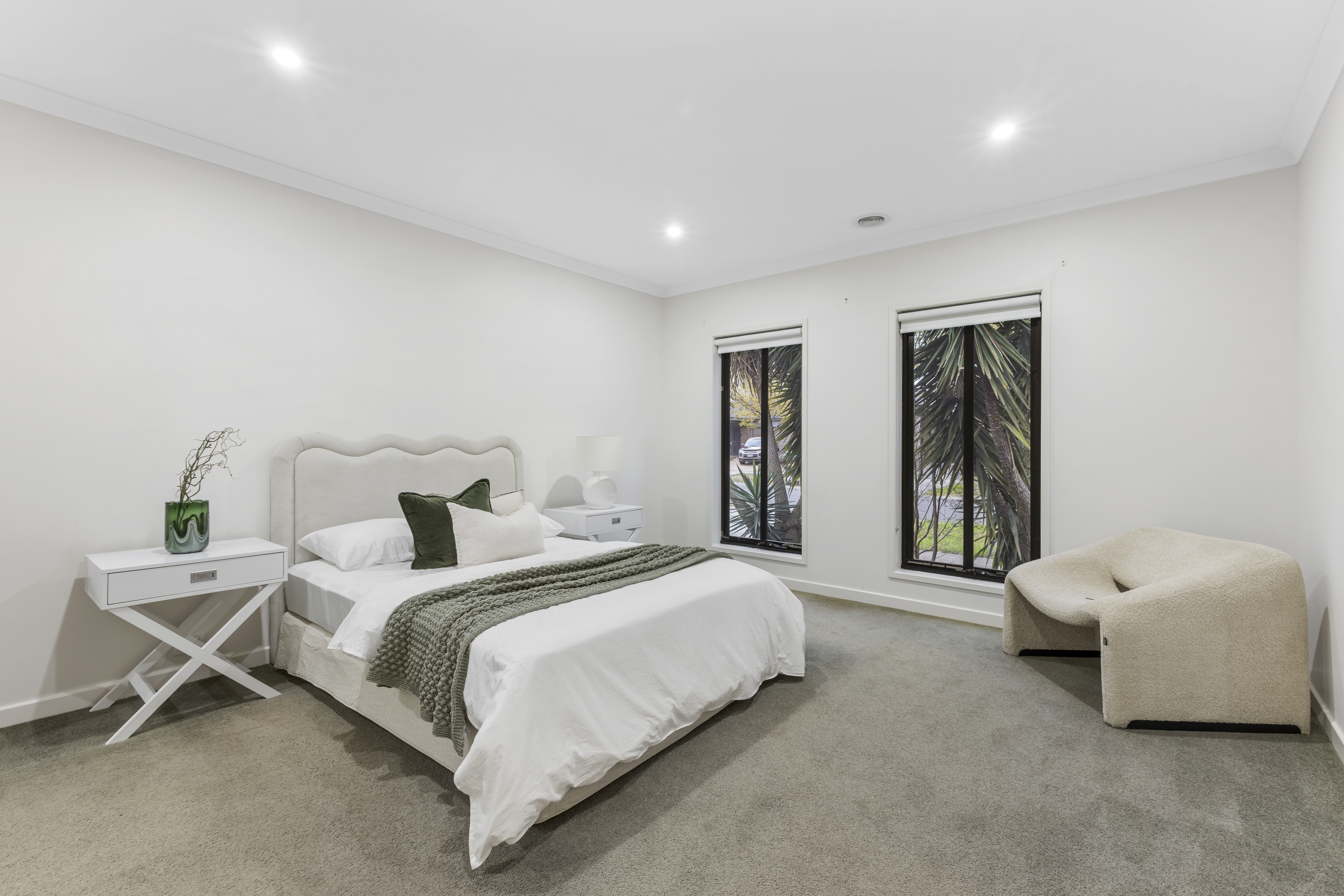 3-bedroom house at 35 THORNGROVE AVENUE, Craigieburn VIC 3064, Hume, Victoria