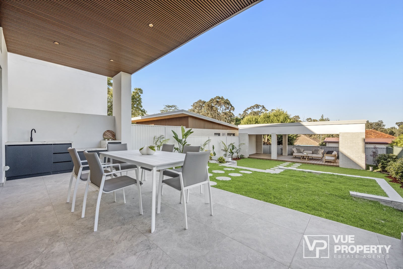 5-bedroom unit at 10 Valley Road, Eastwood, NSW 2122, Ryde, New South Wales