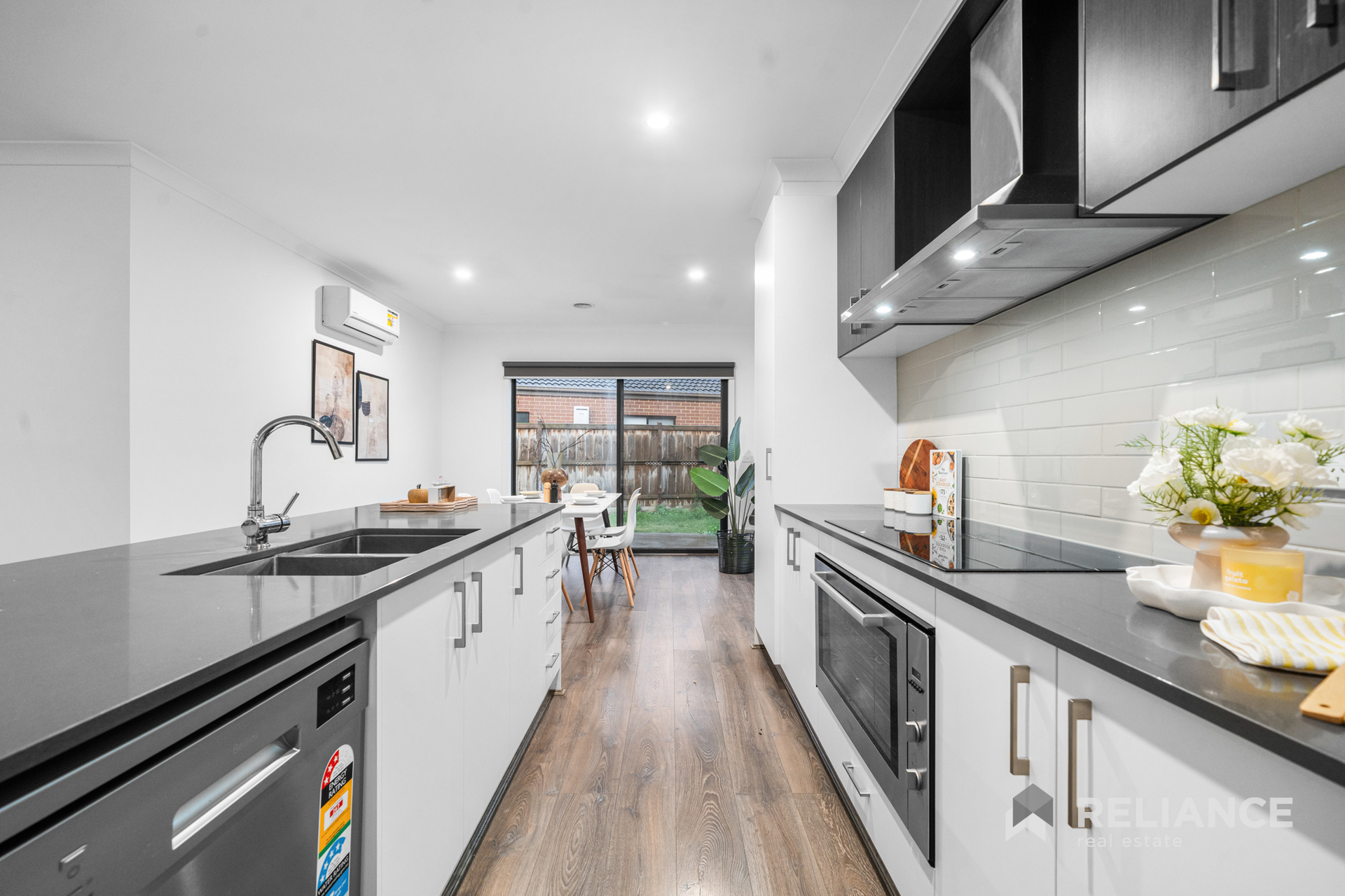 4-bedroom house at 32 Surround Drive, Mambourin, VIC 3024, Wyndham, Victoria