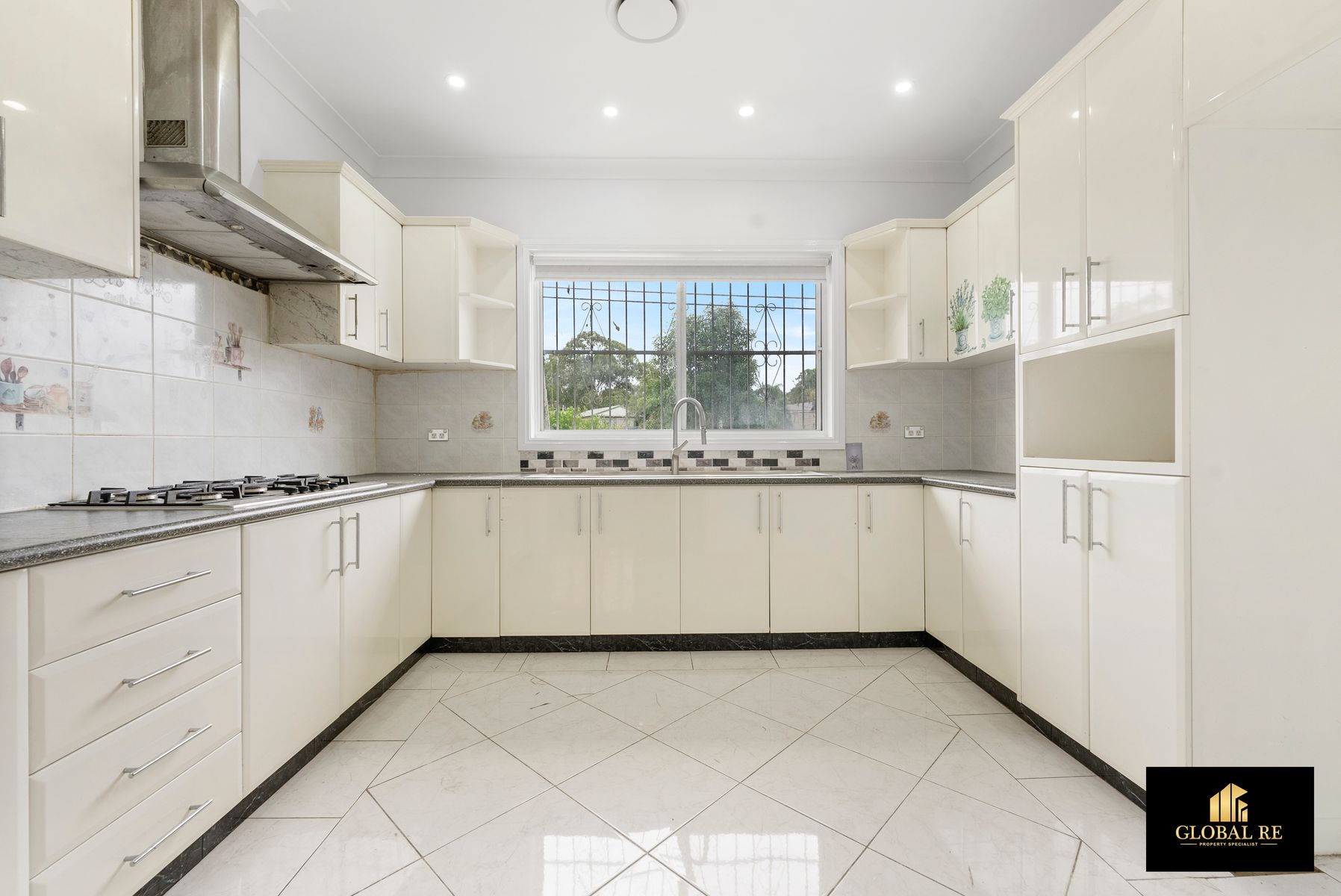 5-bedroom house at 2 Day Street, Lansvale, NSW 2166, Fairfield, New South Wales